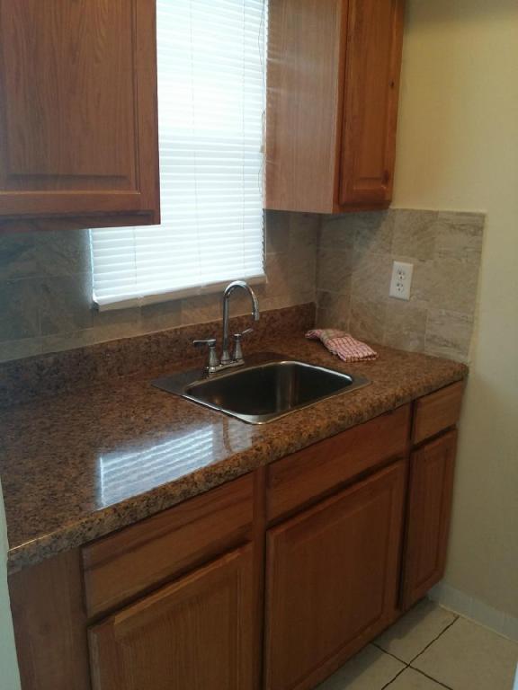 Shores Terrace photo 25