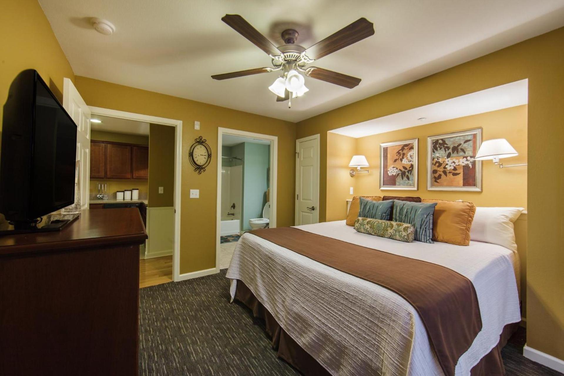 Holiday Inn Club Vacations Holiday Hills Resort at Branson photo 32