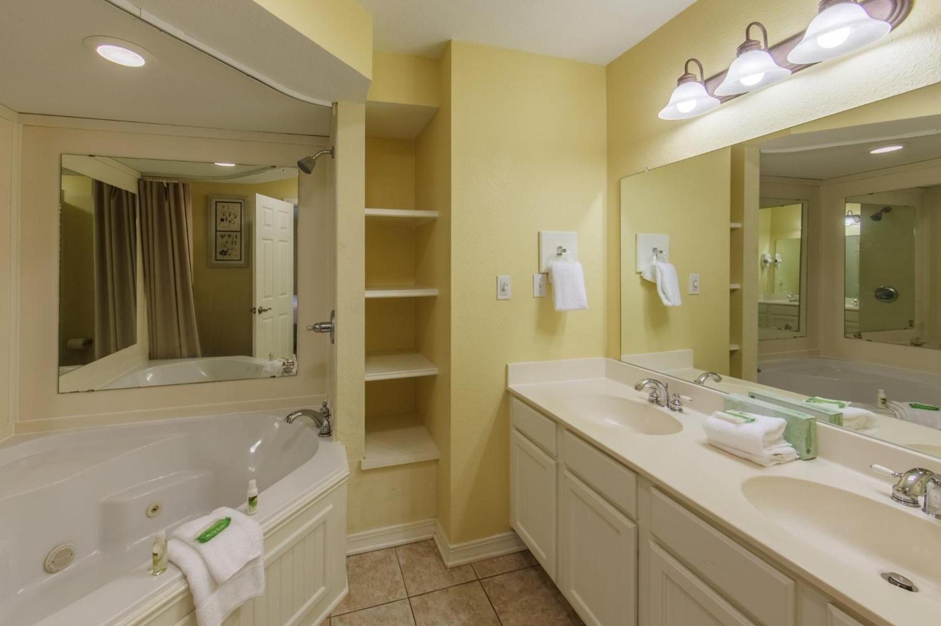 Holiday Inn Club Vacations Villages Resort at Lake Palestine photo 48