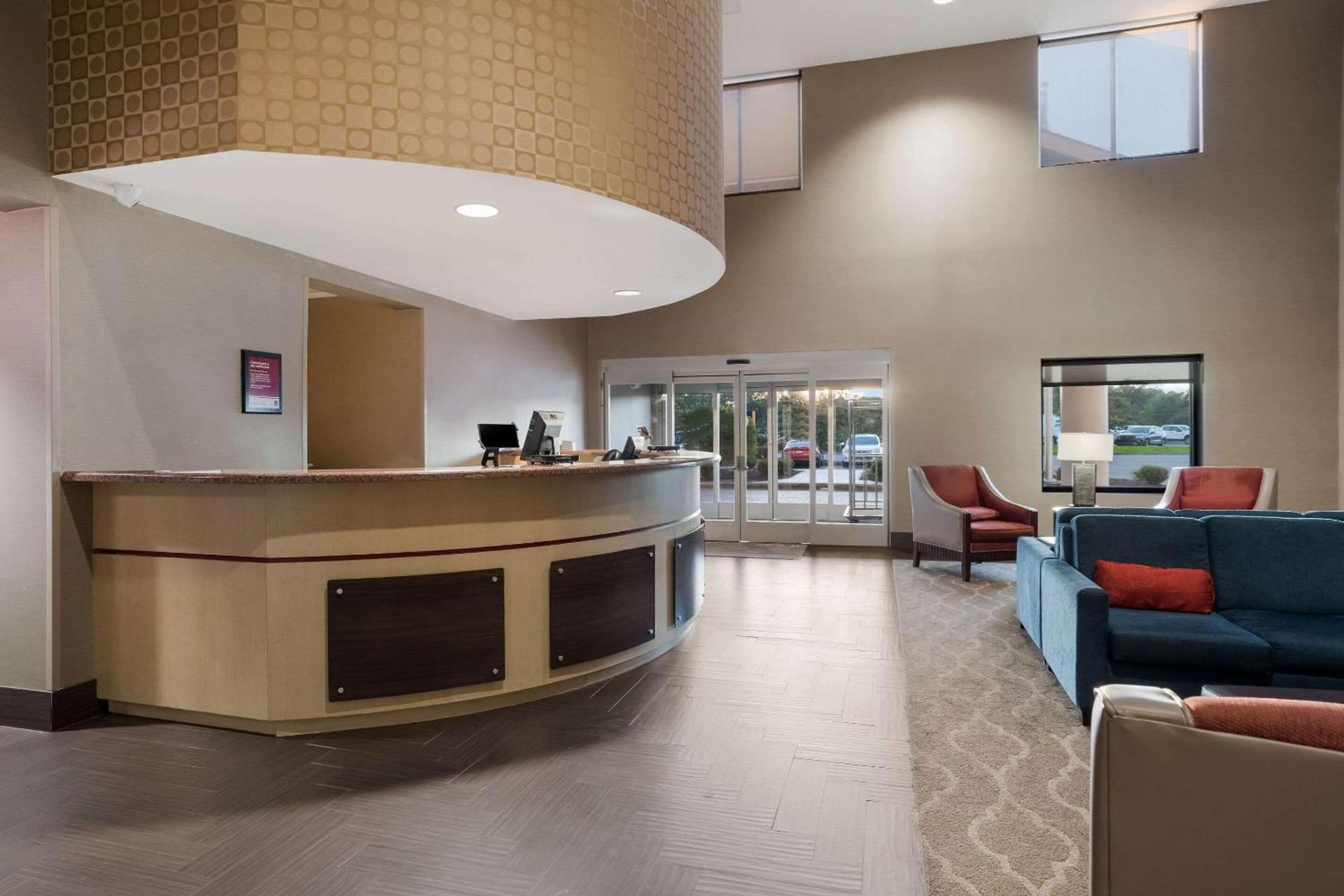 Comfort Suites Suffolk - Chesapeake photo 5