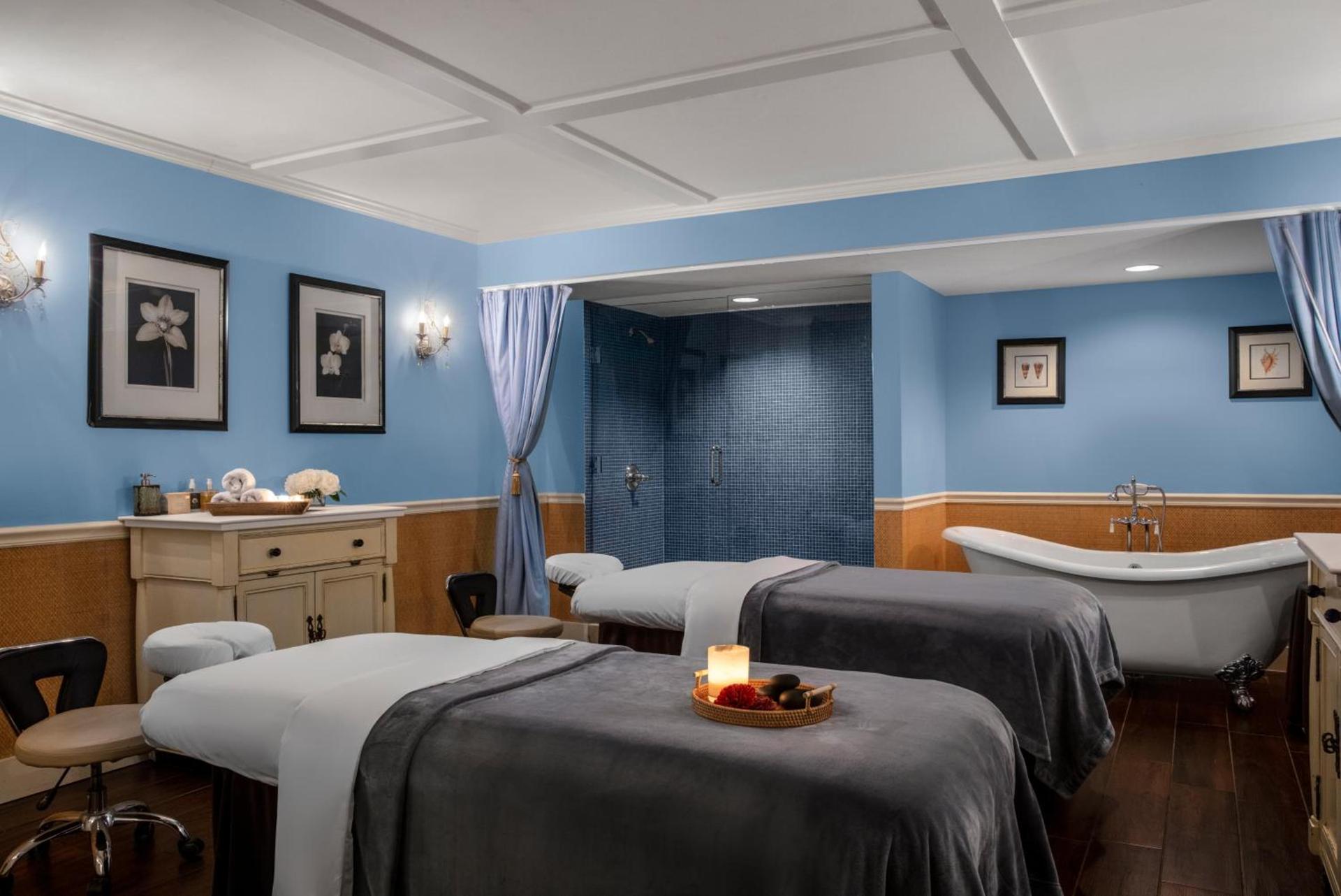 The Shores Resort & Spa photo 43