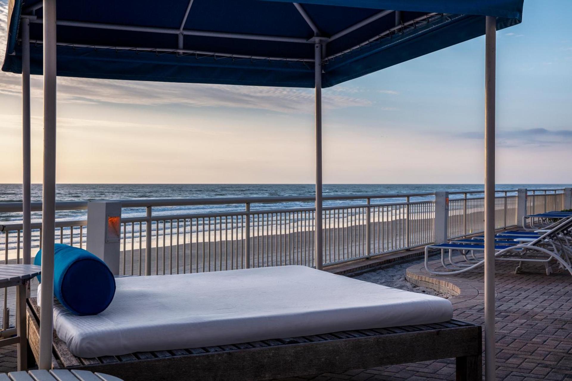 The Shores Resort & Spa photo 50