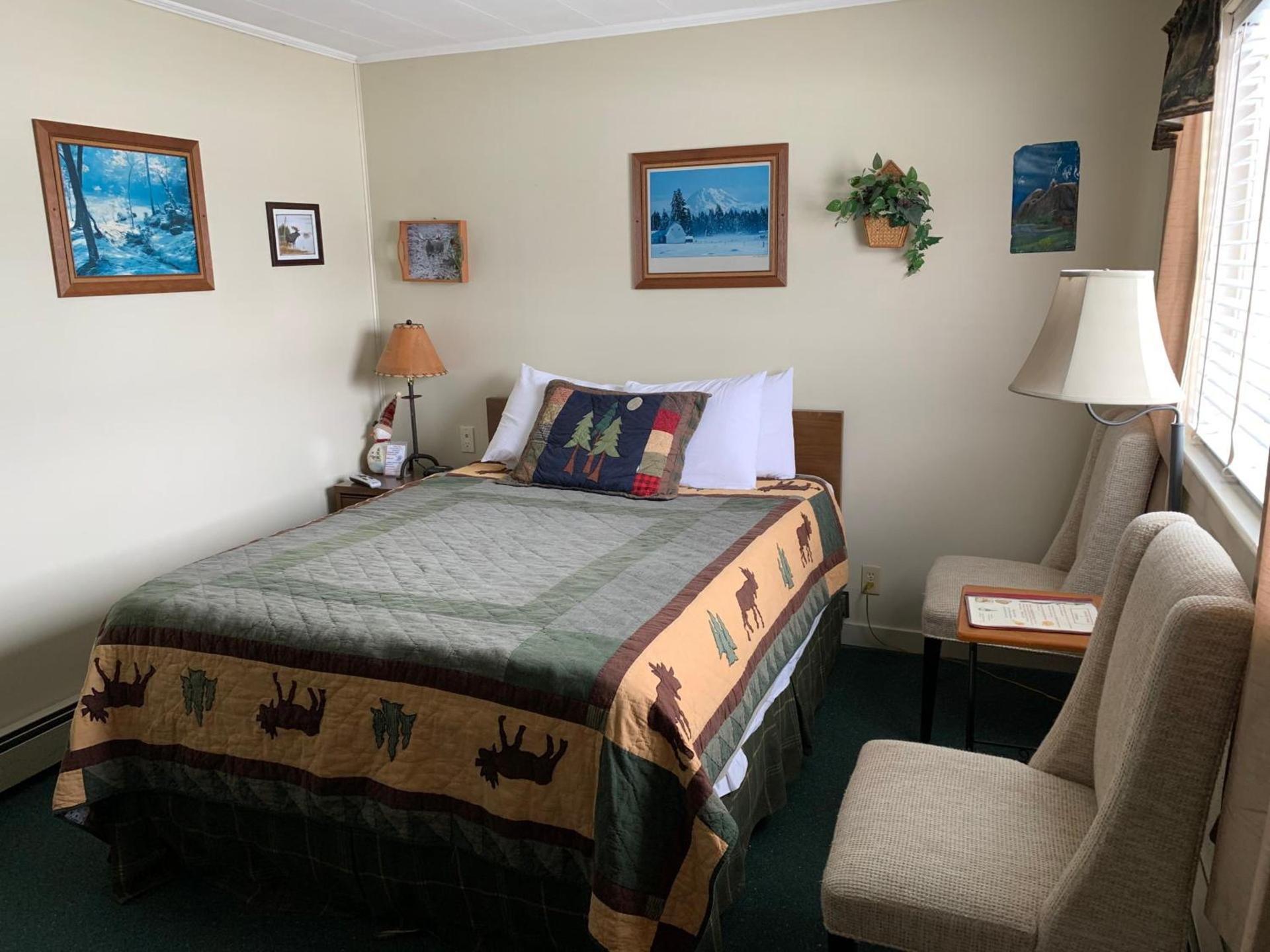 carrollmotel and cottages photo 42