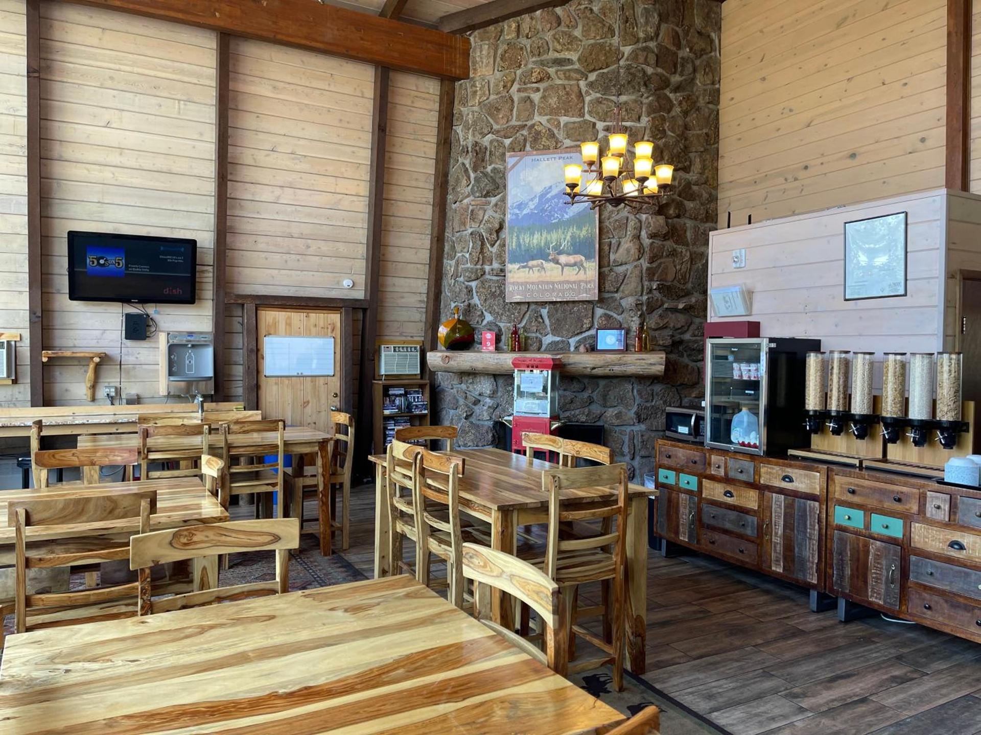 Hotel Estes photo 28