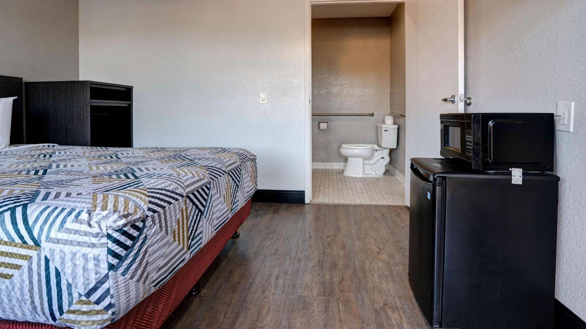 Motel 6-Arcata, CA Cal Poly Humboldt photo 3