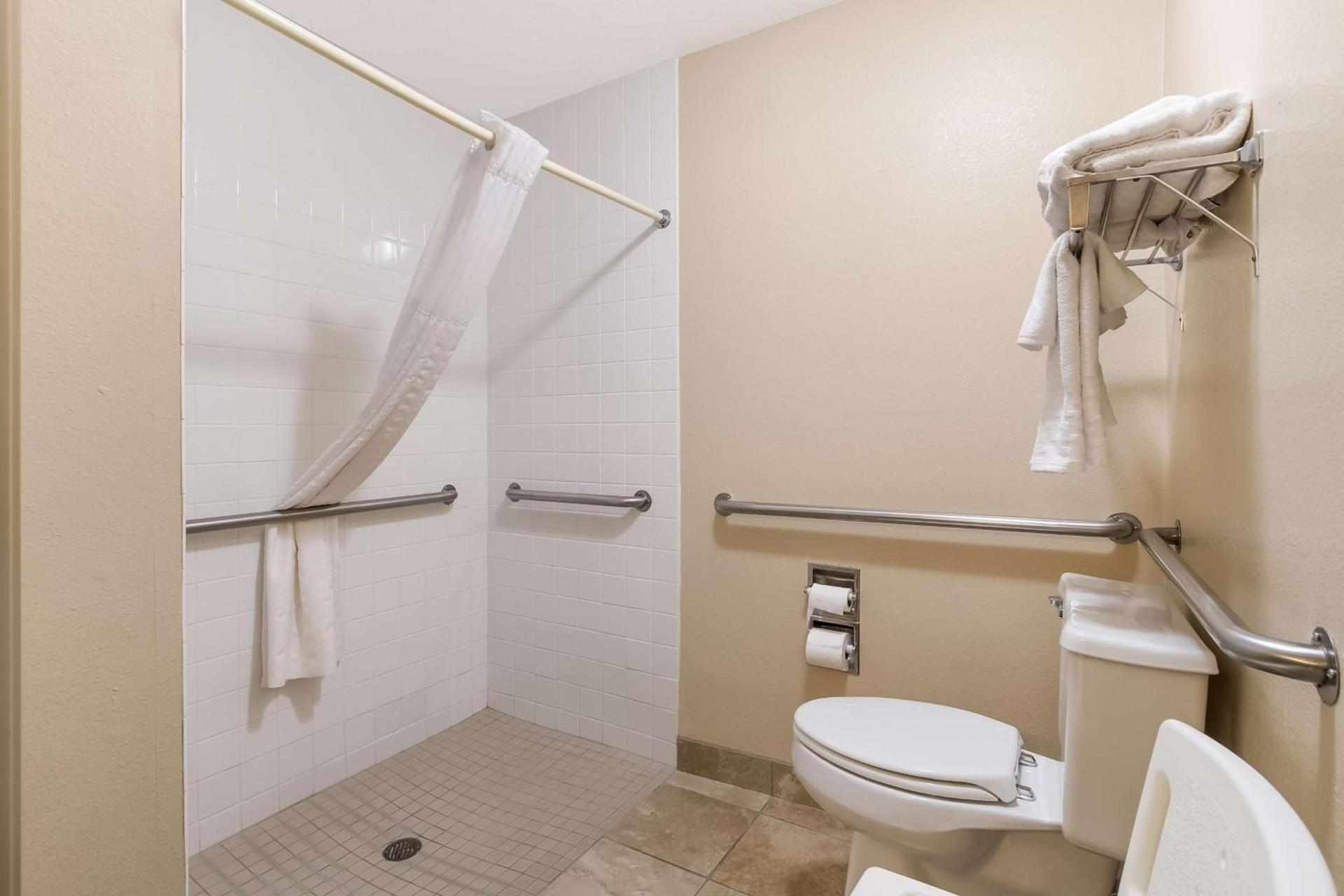 Best Western Empire Towers photo 36