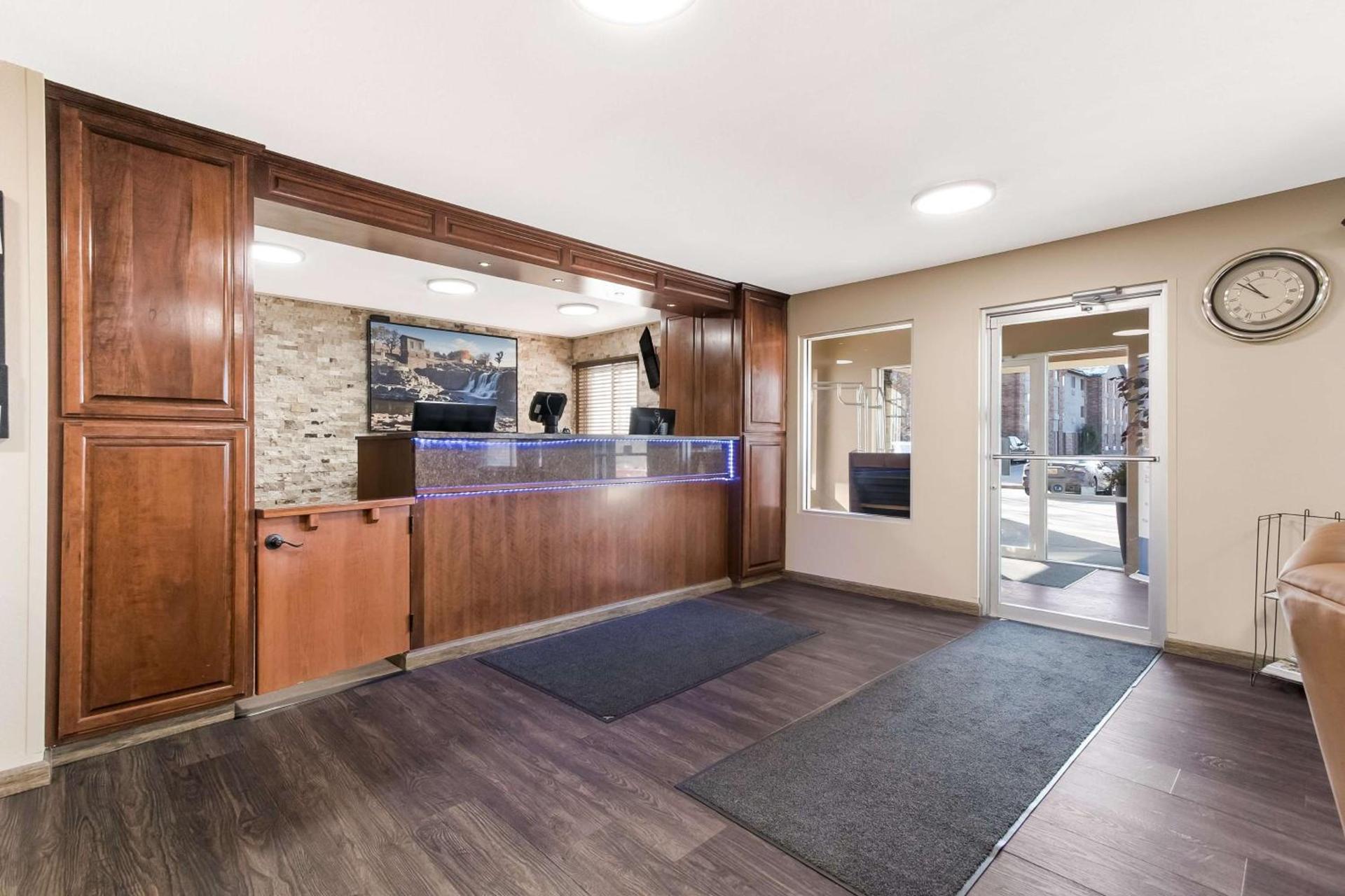 Best Western Empire Towers photo 41