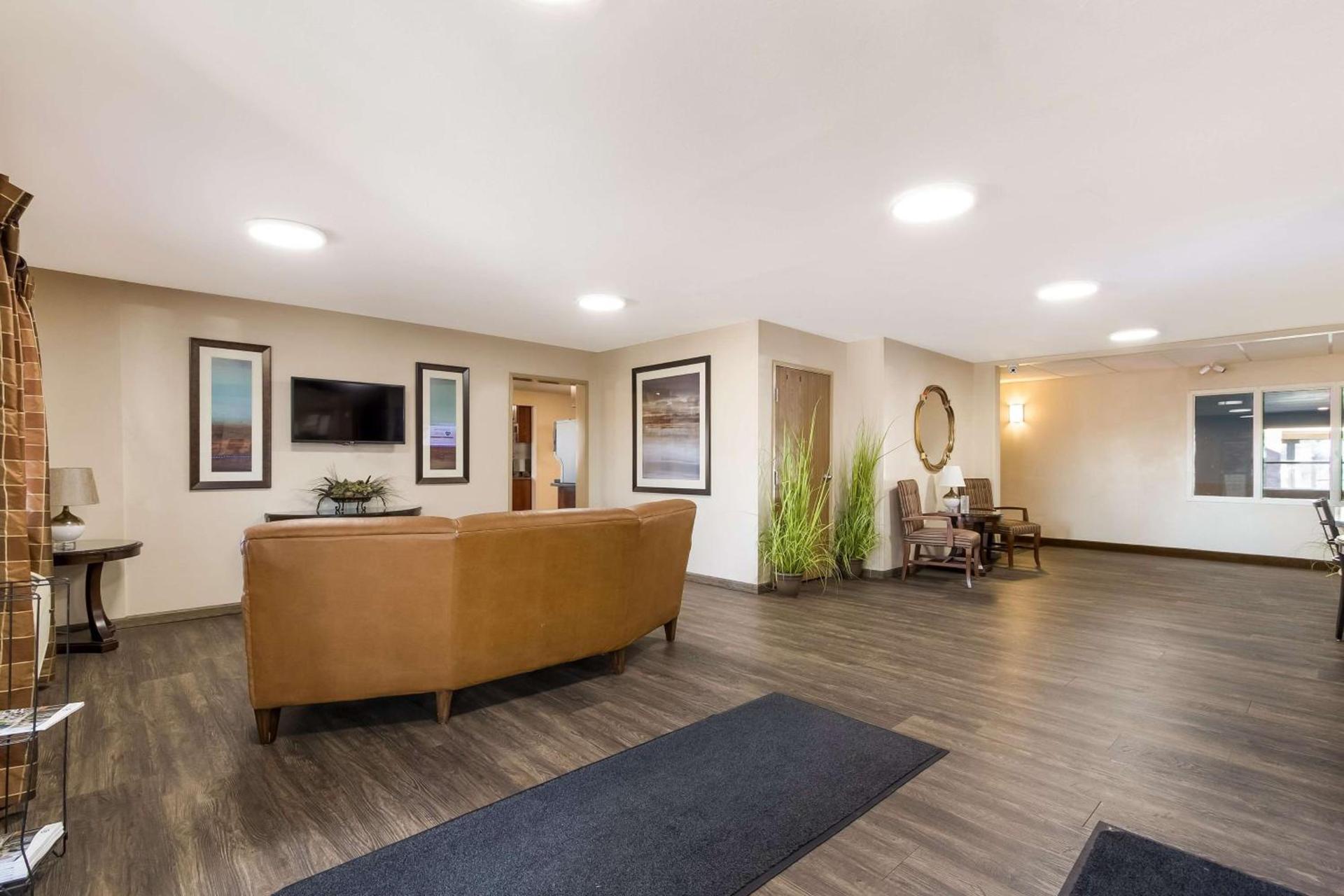 Best Western Empire Towers photo 40