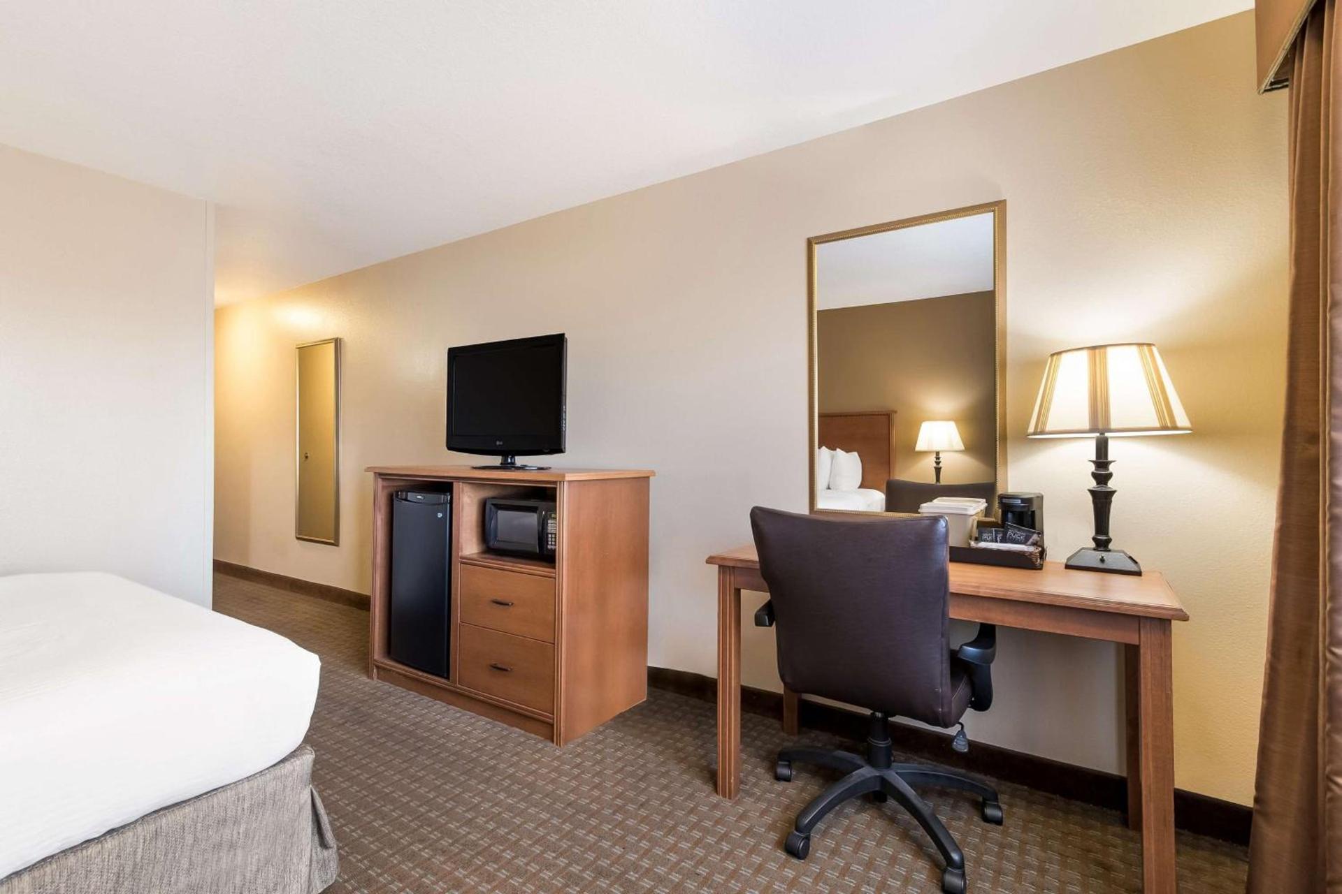 Best Western Empire Towers photo 14