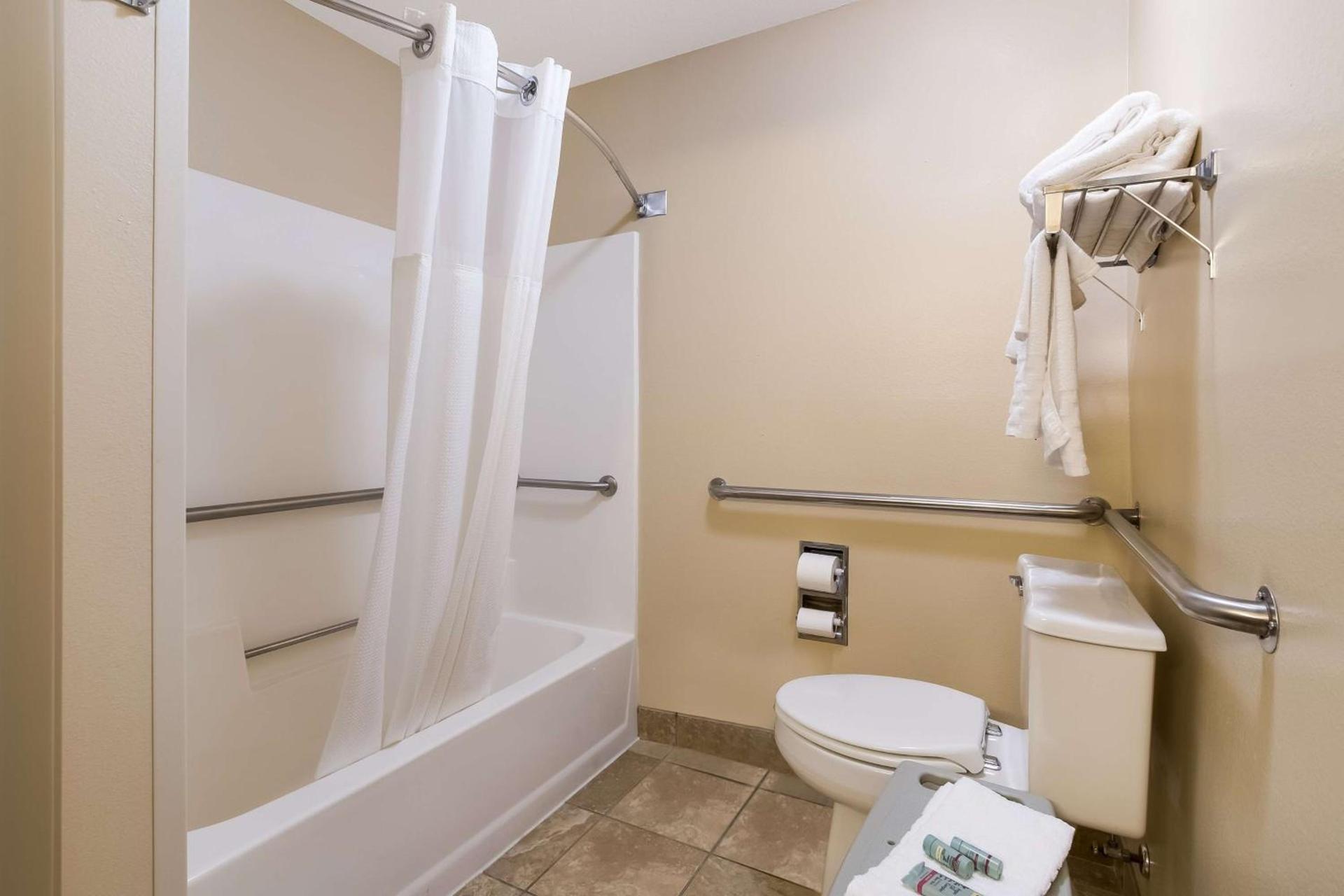 Best Western Empire Towers photo 38