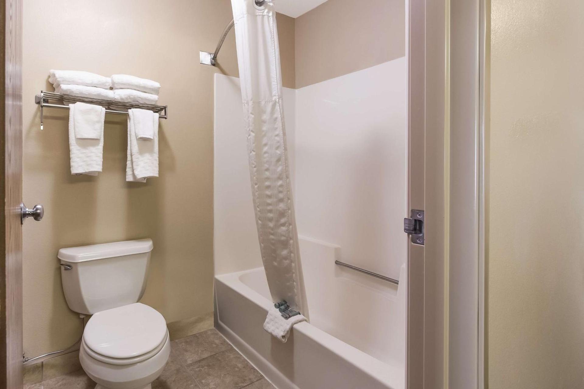 Best Western Empire Towers photo 4