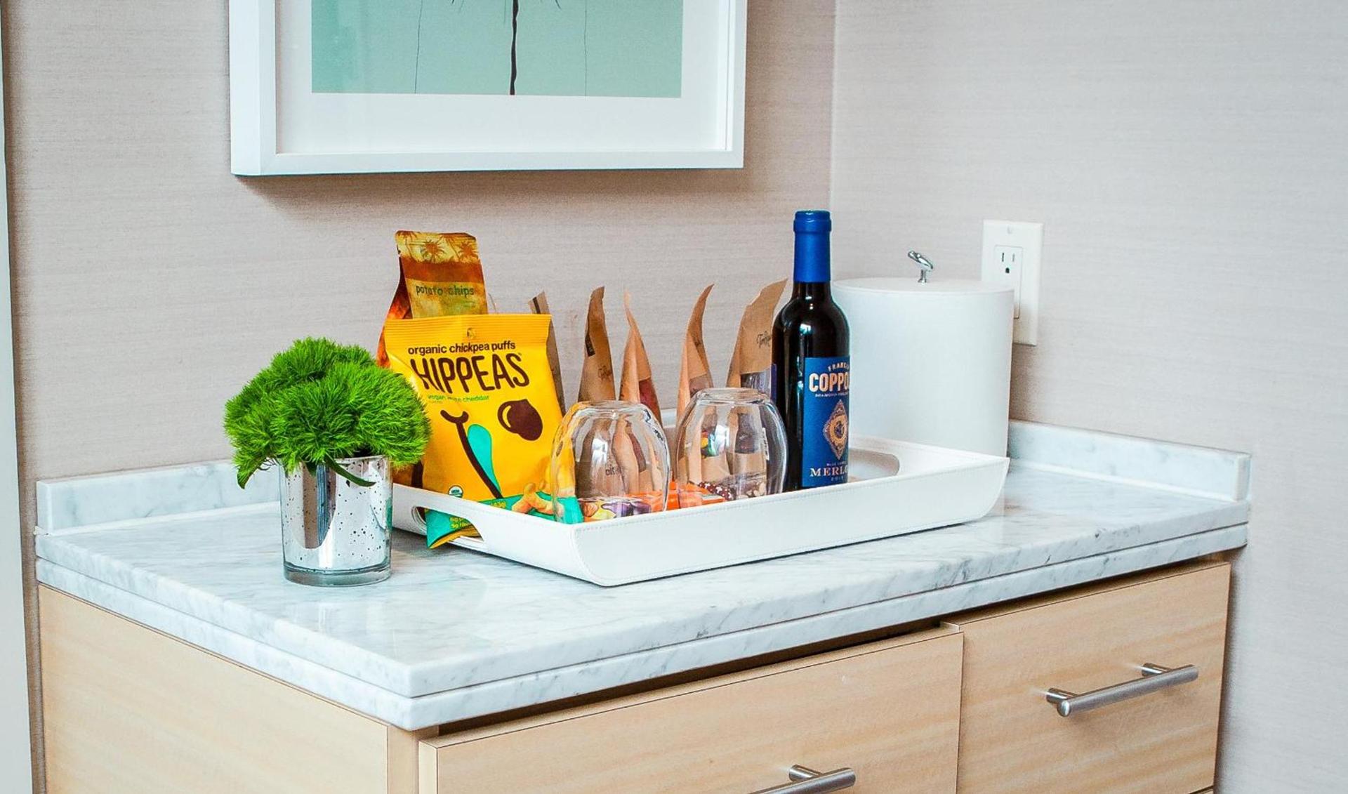Kimpton Hotel Wilshire by IHG photo 40