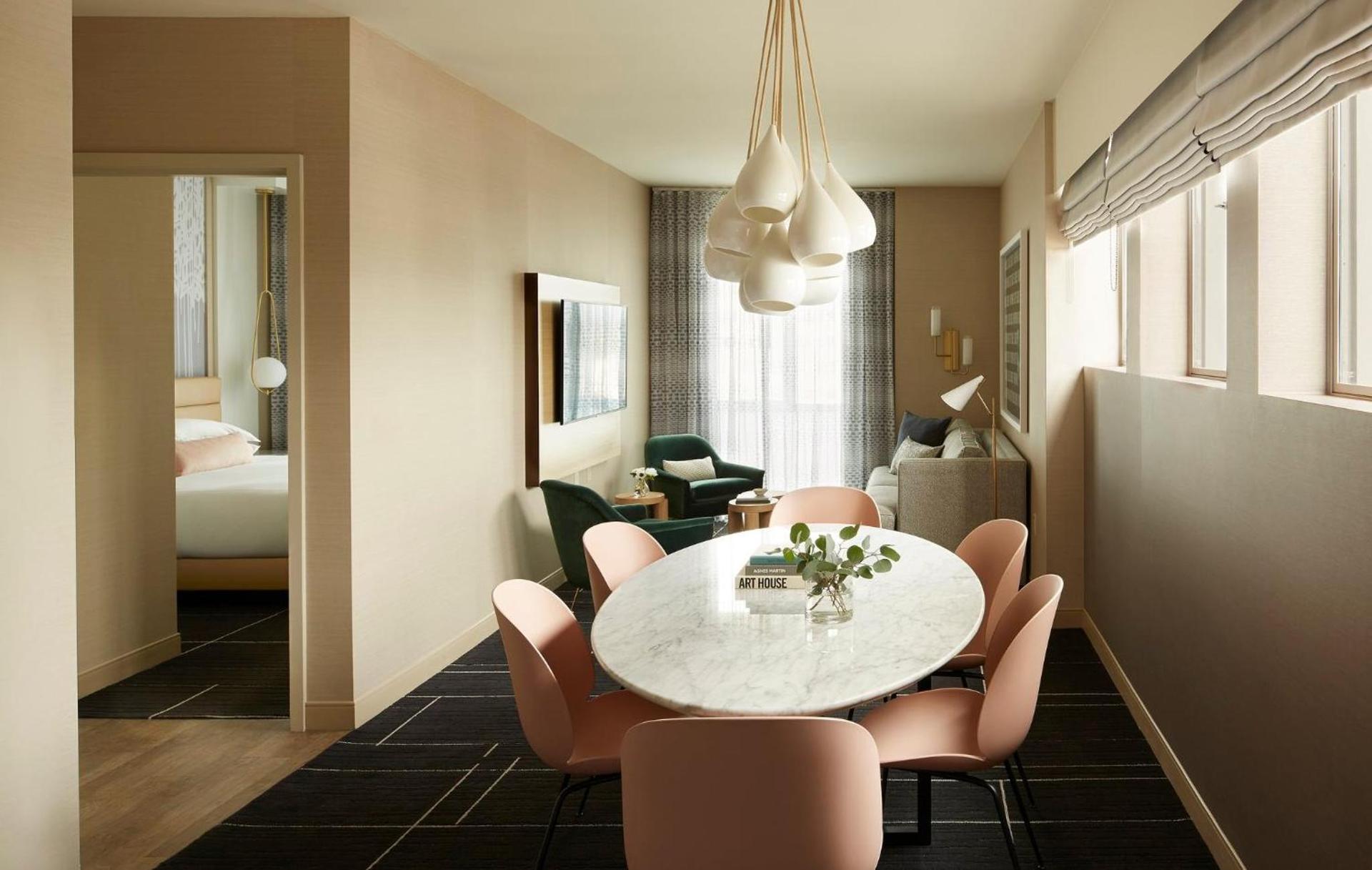 Kimpton Hotel Wilshire by IHG photo 31