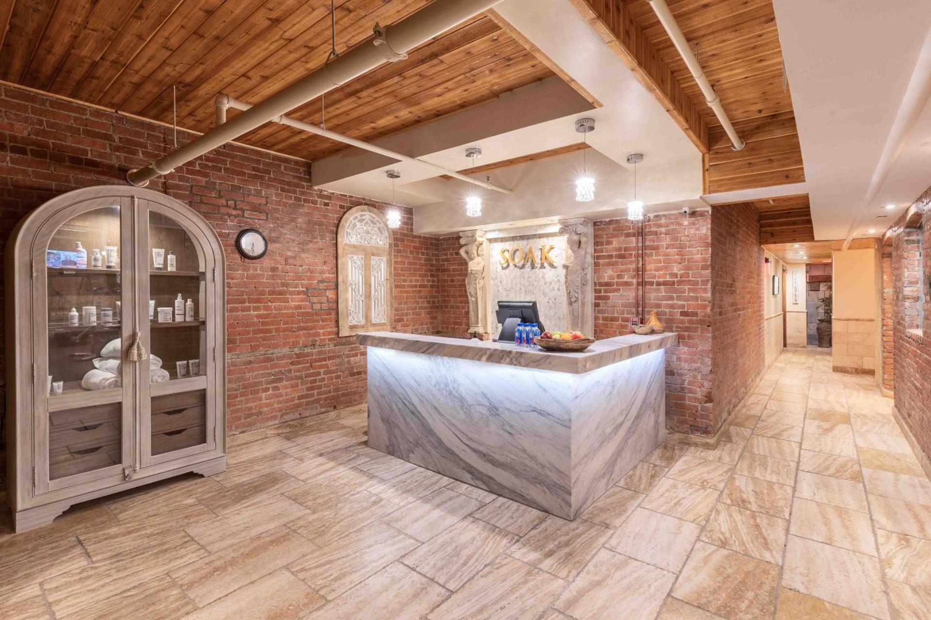 The Detroit Club — hotel in Detroit