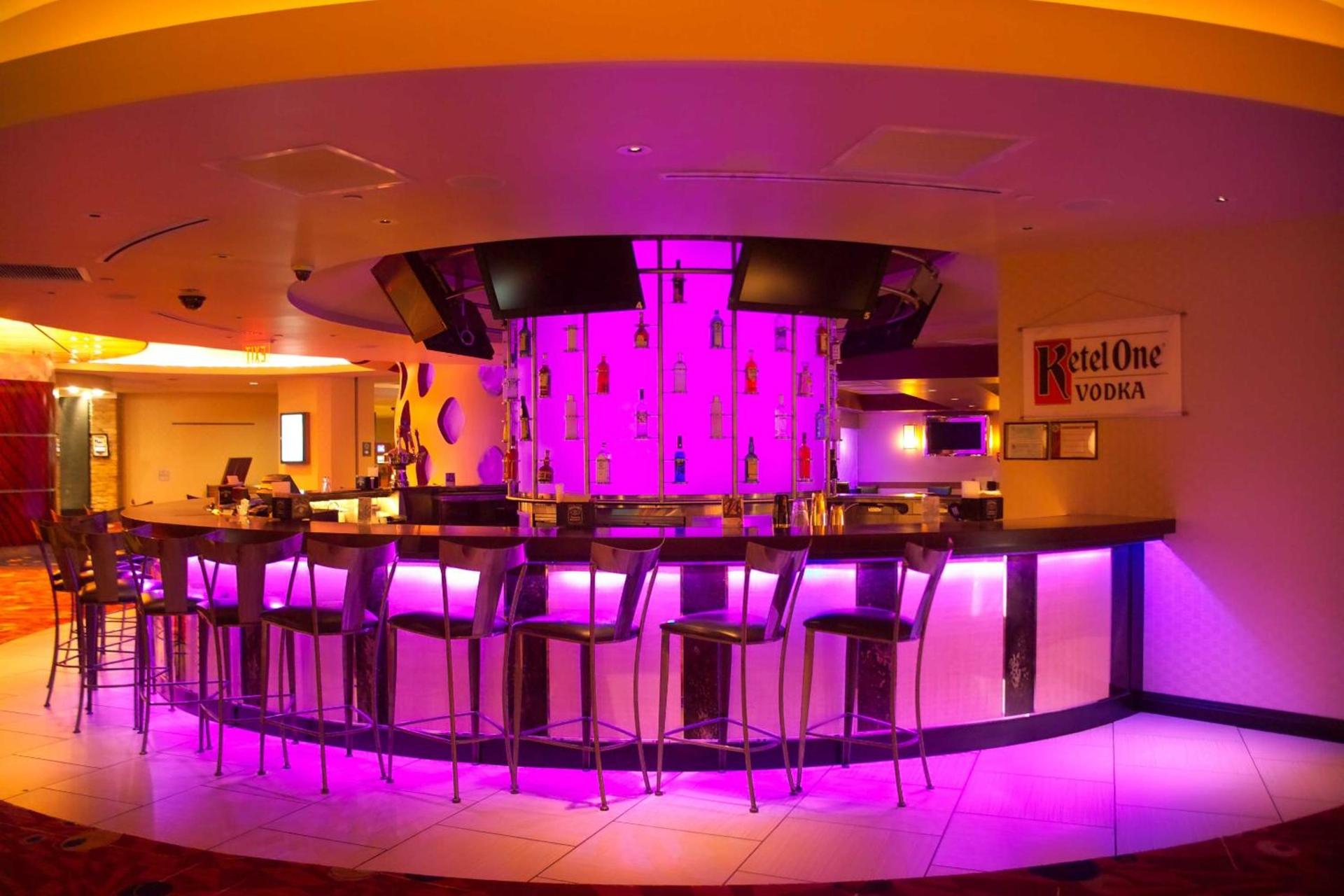 Harrah's Joliet Hotel & Casino - A Caesars Rewards Destination photo 10
