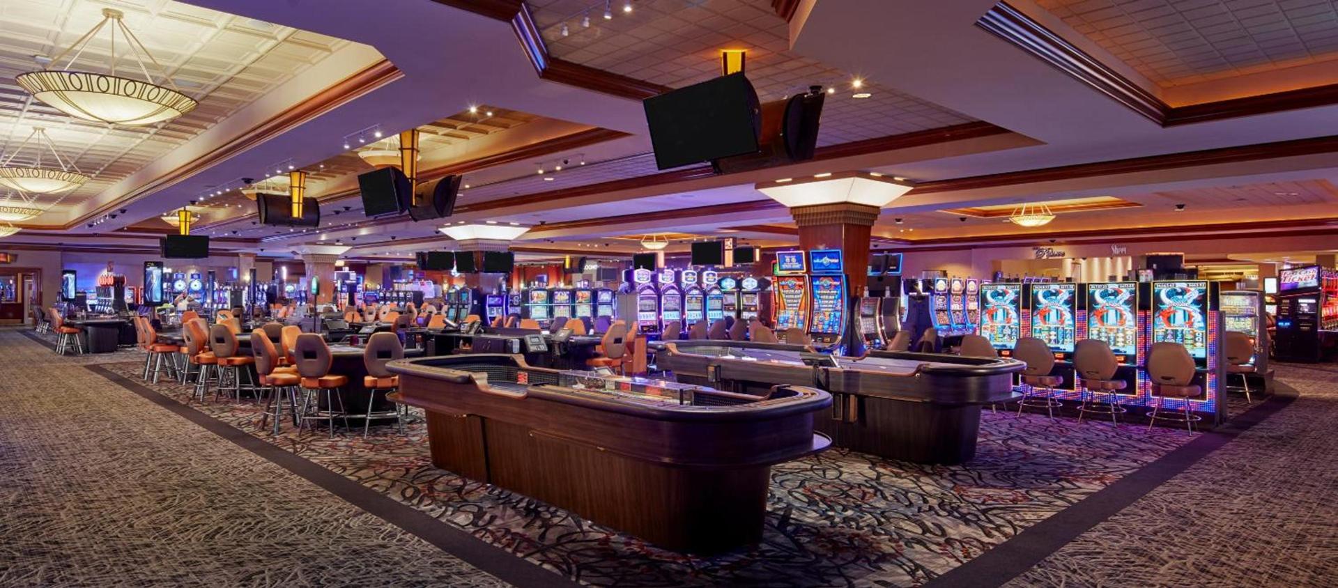 Harrah's Joliet Hotel & Casino - A Caesars Rewards Destination photo 16