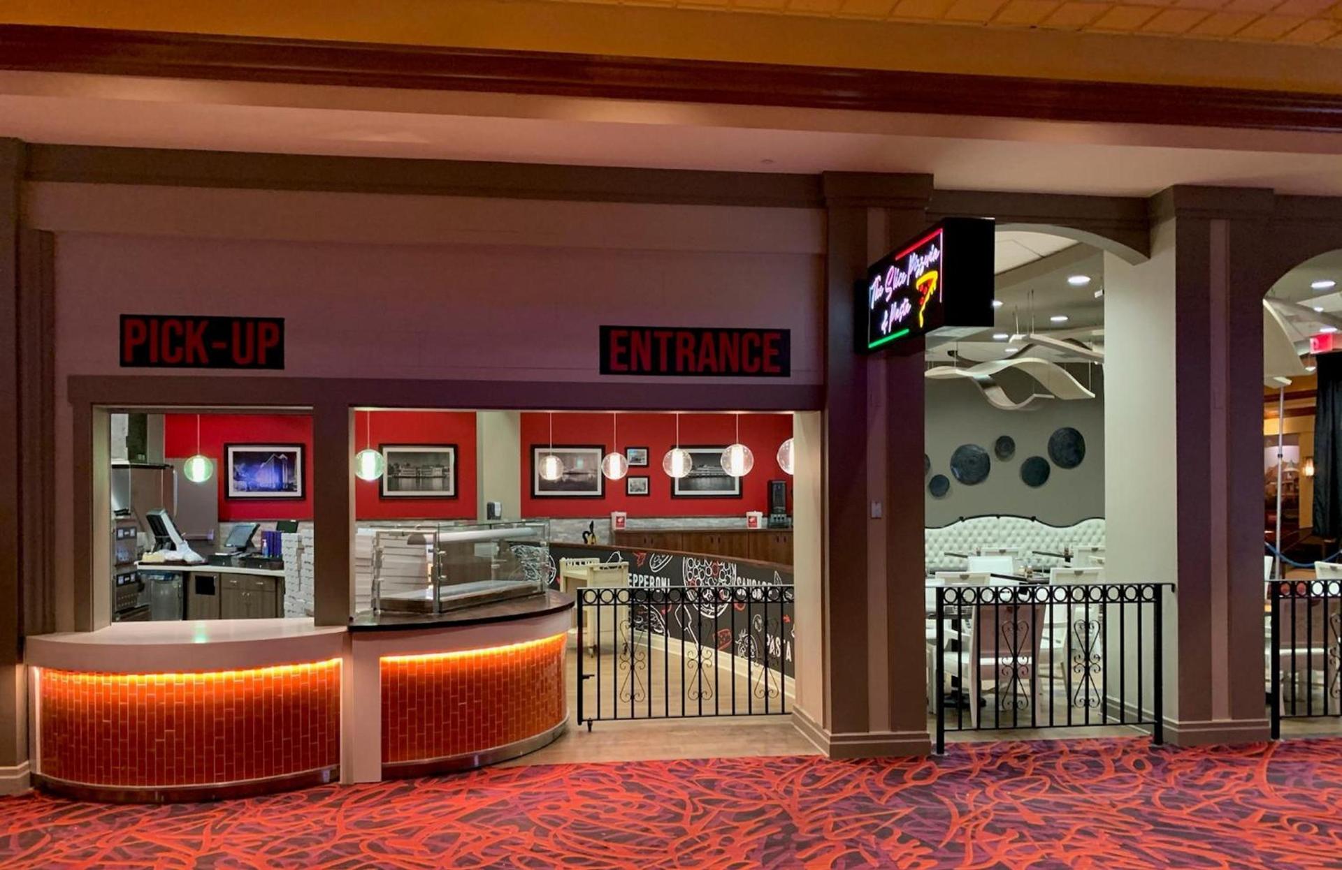 Harrah's Joliet Hotel & Casino - A Caesars Rewards Destination photo 12