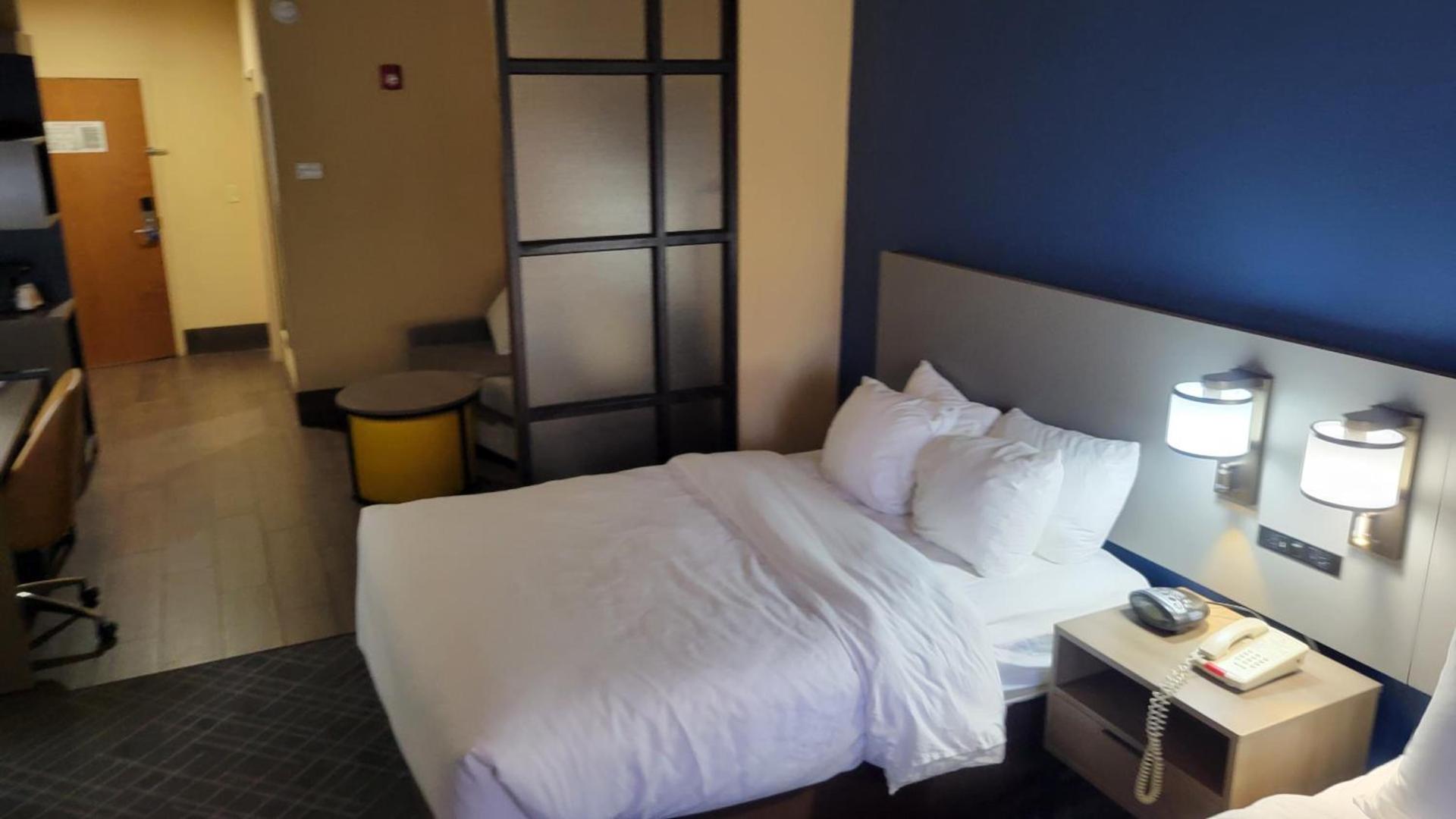 Comfort Suites Macon Northwest photo 33