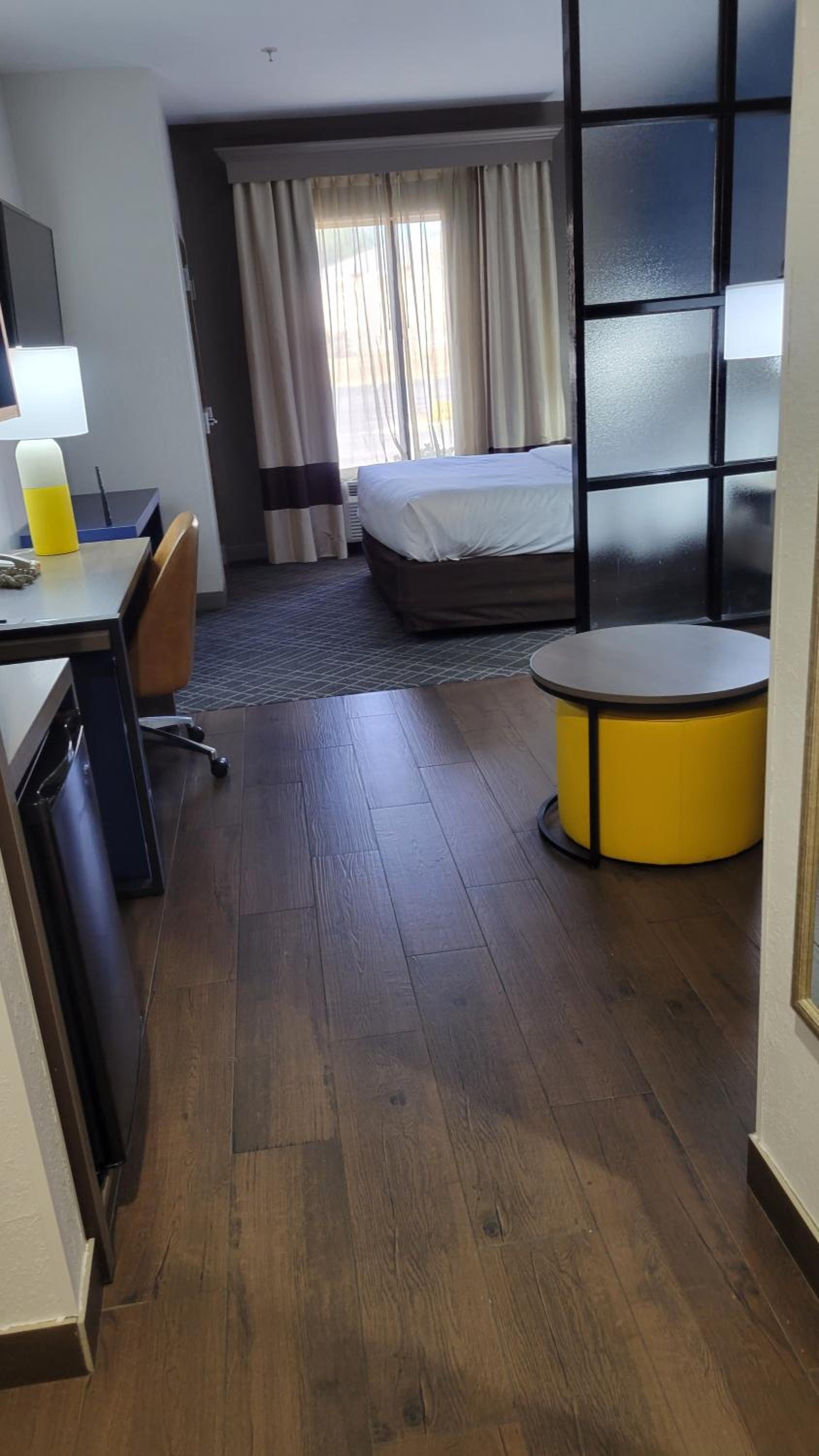 Comfort Suites Macon Northwest photo 51