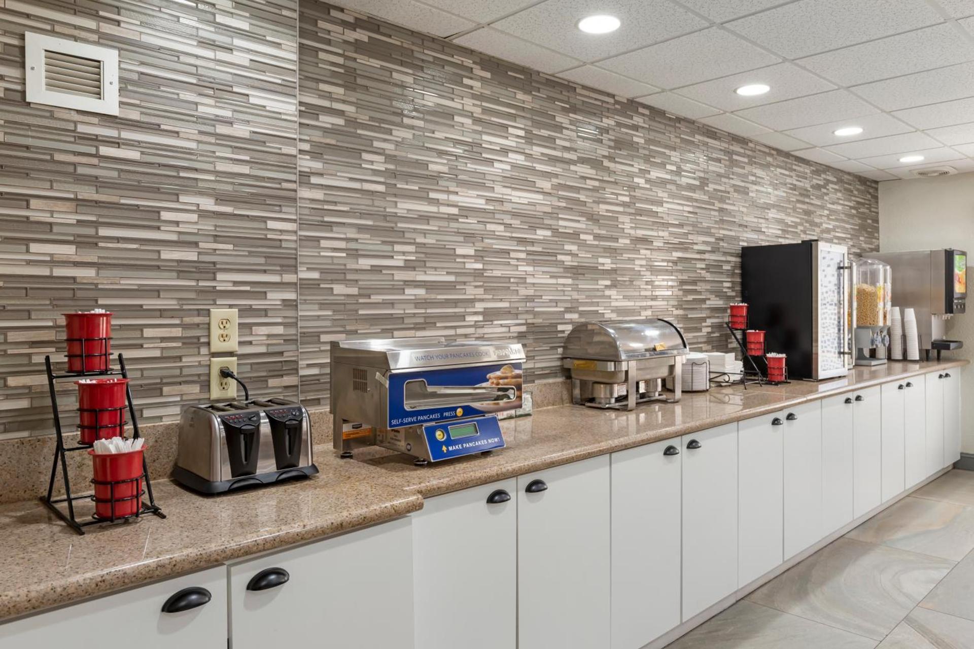 Best Western PLUS Executive Hotel Richmond photo 25