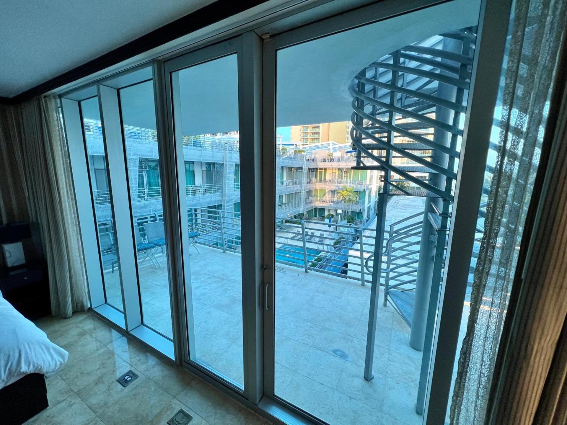 Boutique Suites 3 min walk to beach photo 75