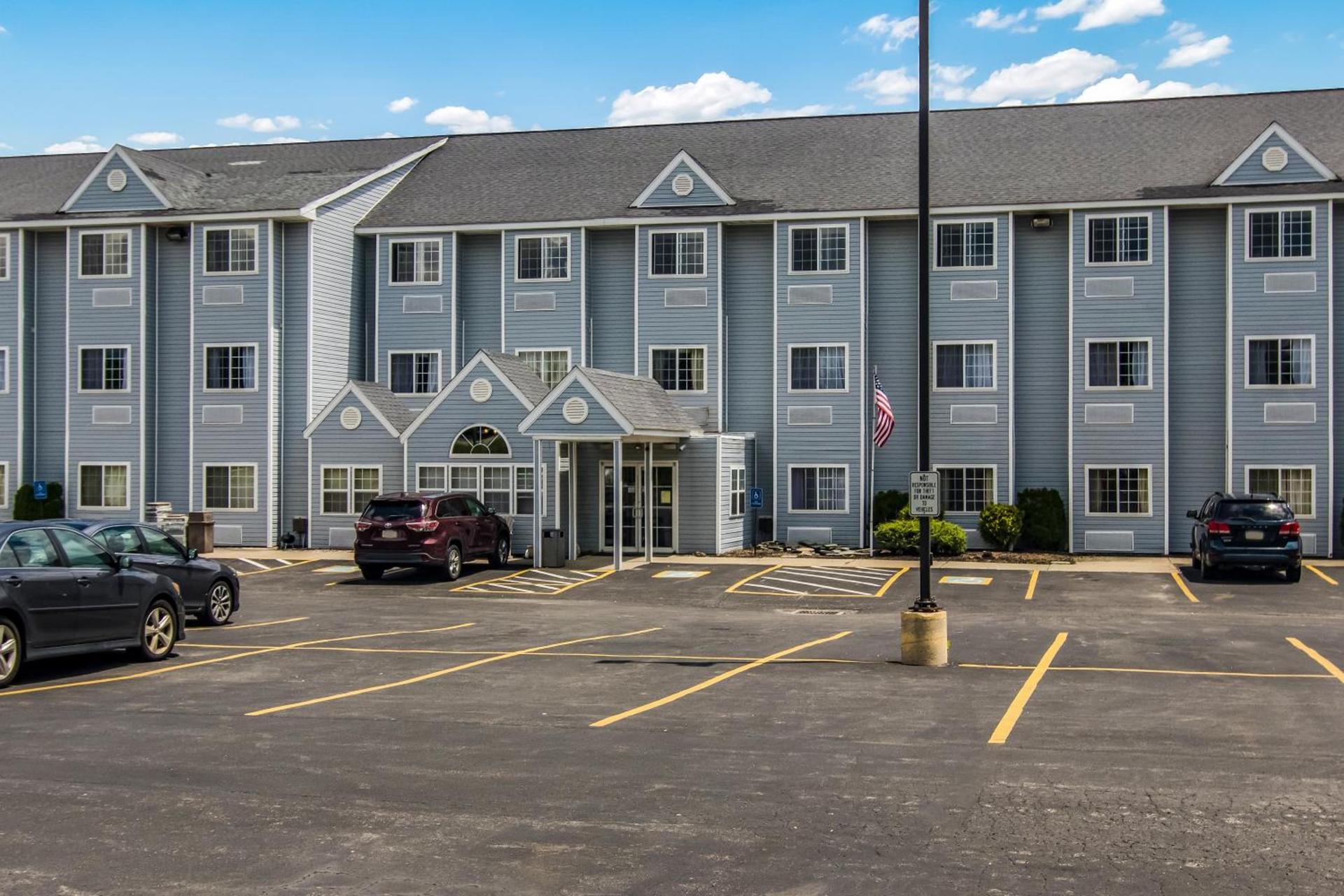 Quality Inn & Suites Grove City-Outlet Mall — hotel in Grove City