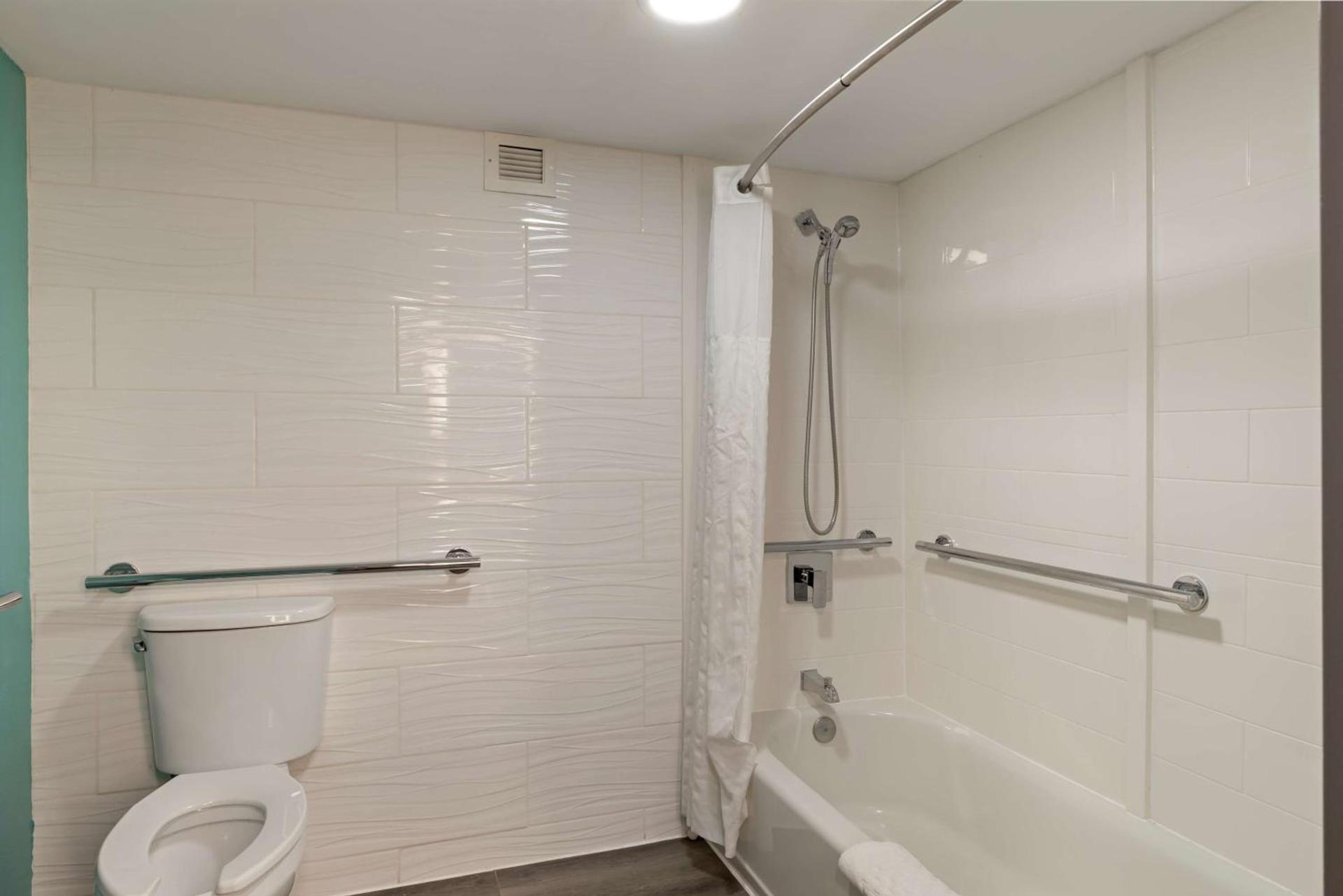 Best Western PLUS Executive Hotel Richmond photo 12