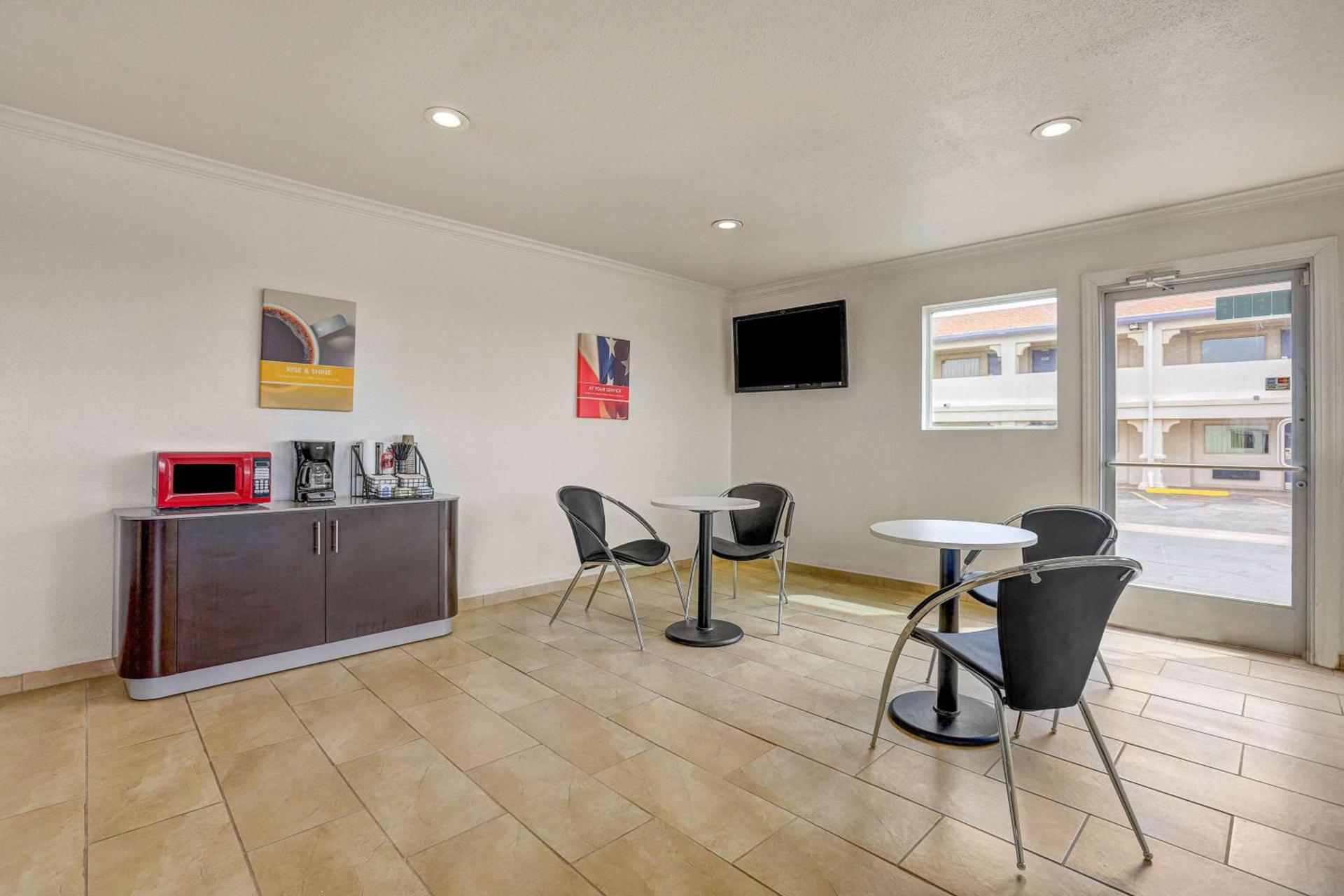 Motel 6-Clovis, NM photo 19