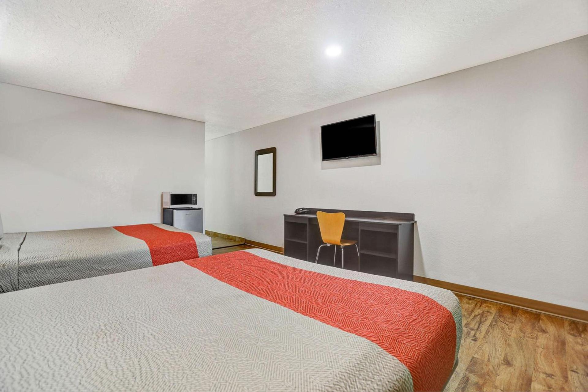Motel 6-Clovis, NM photo 10