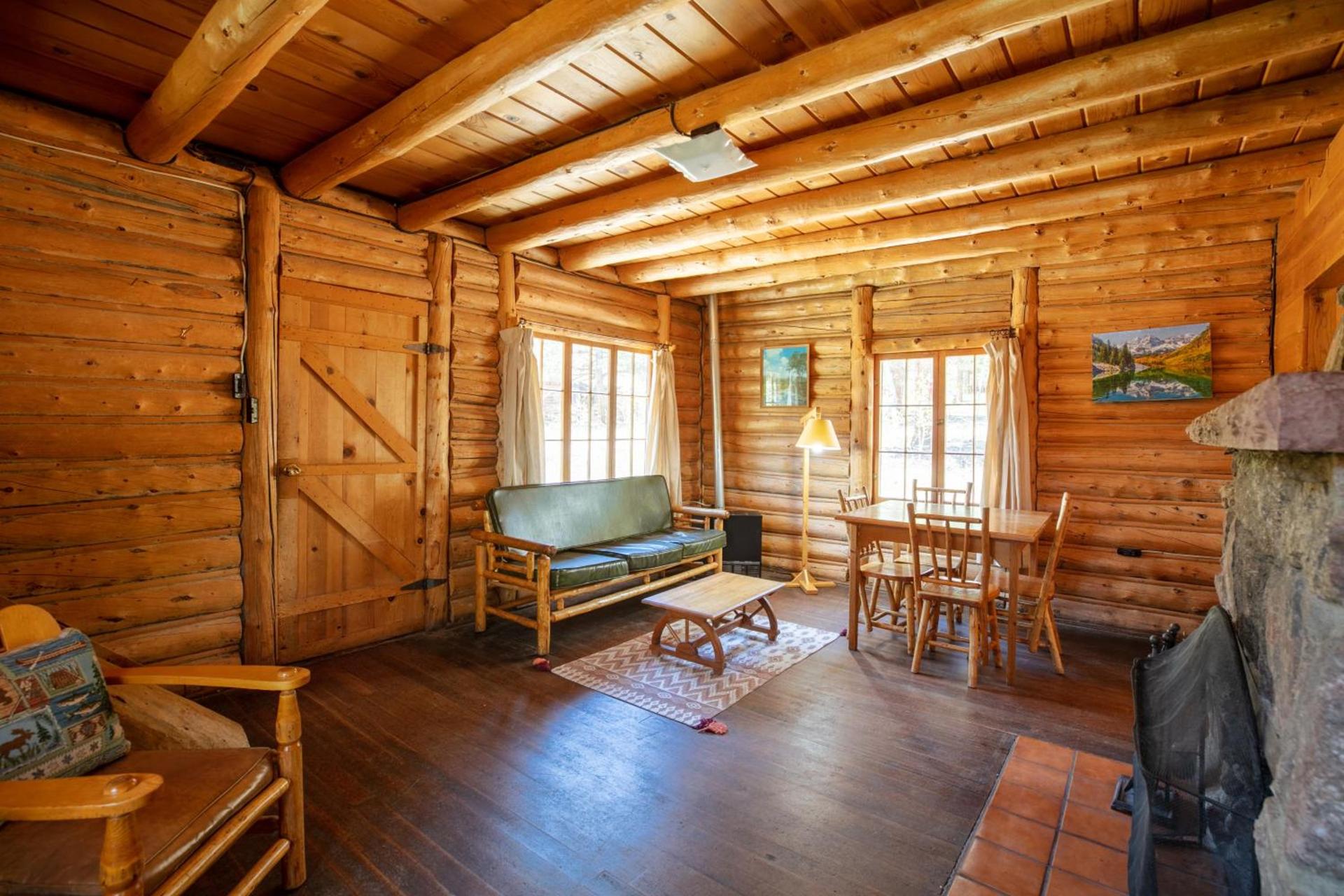 The Meeker Park Lodge photo 100