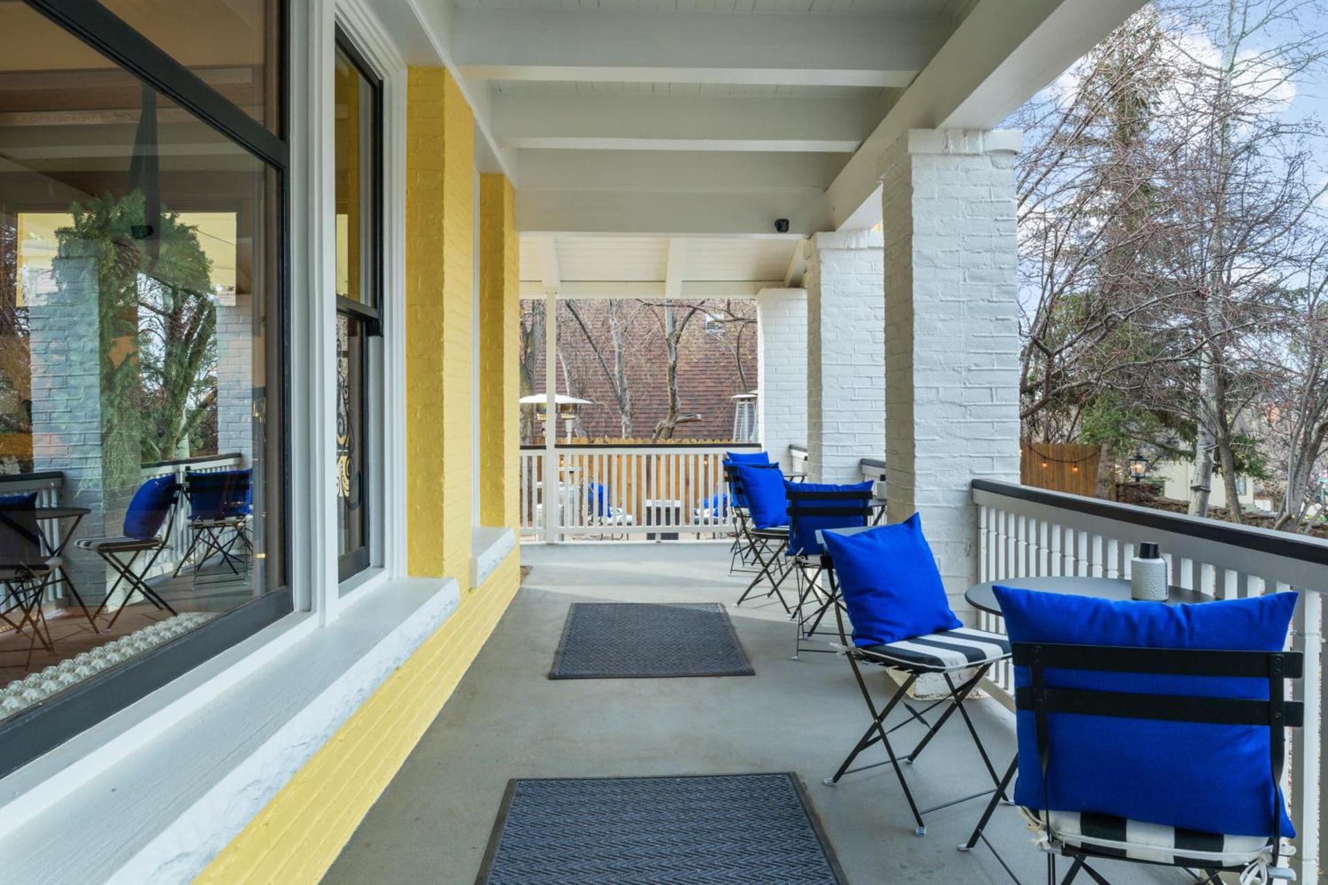 Bespoke Inn Flagstaff photo 4