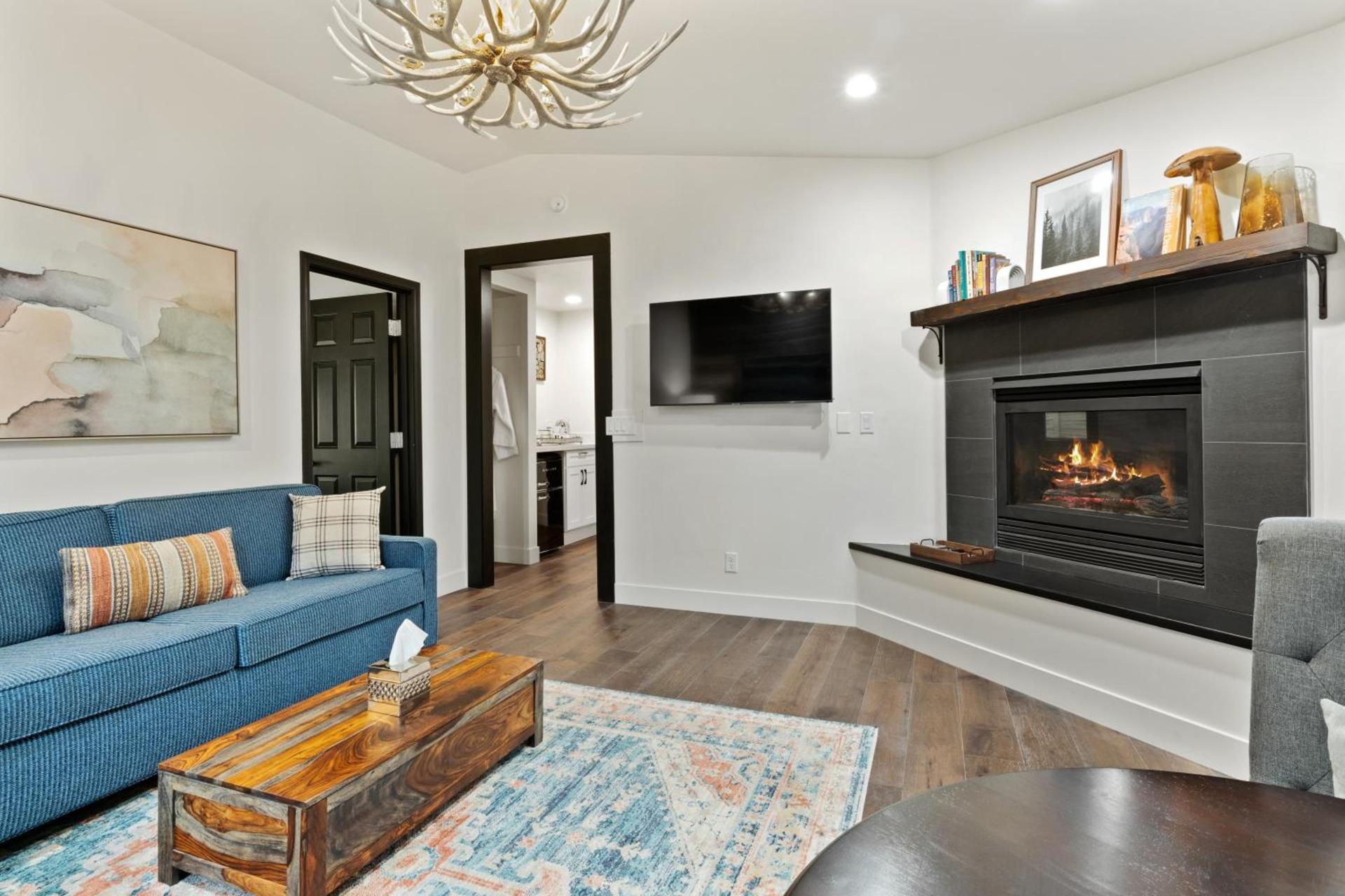 Bespoke Inn Flagstaff photo 41