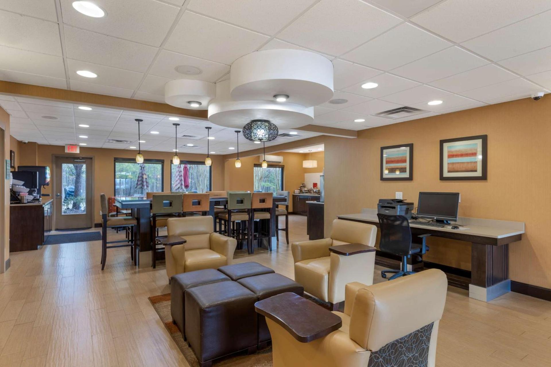 Best Western Plus Gadsden Hotel & Suites photo 4