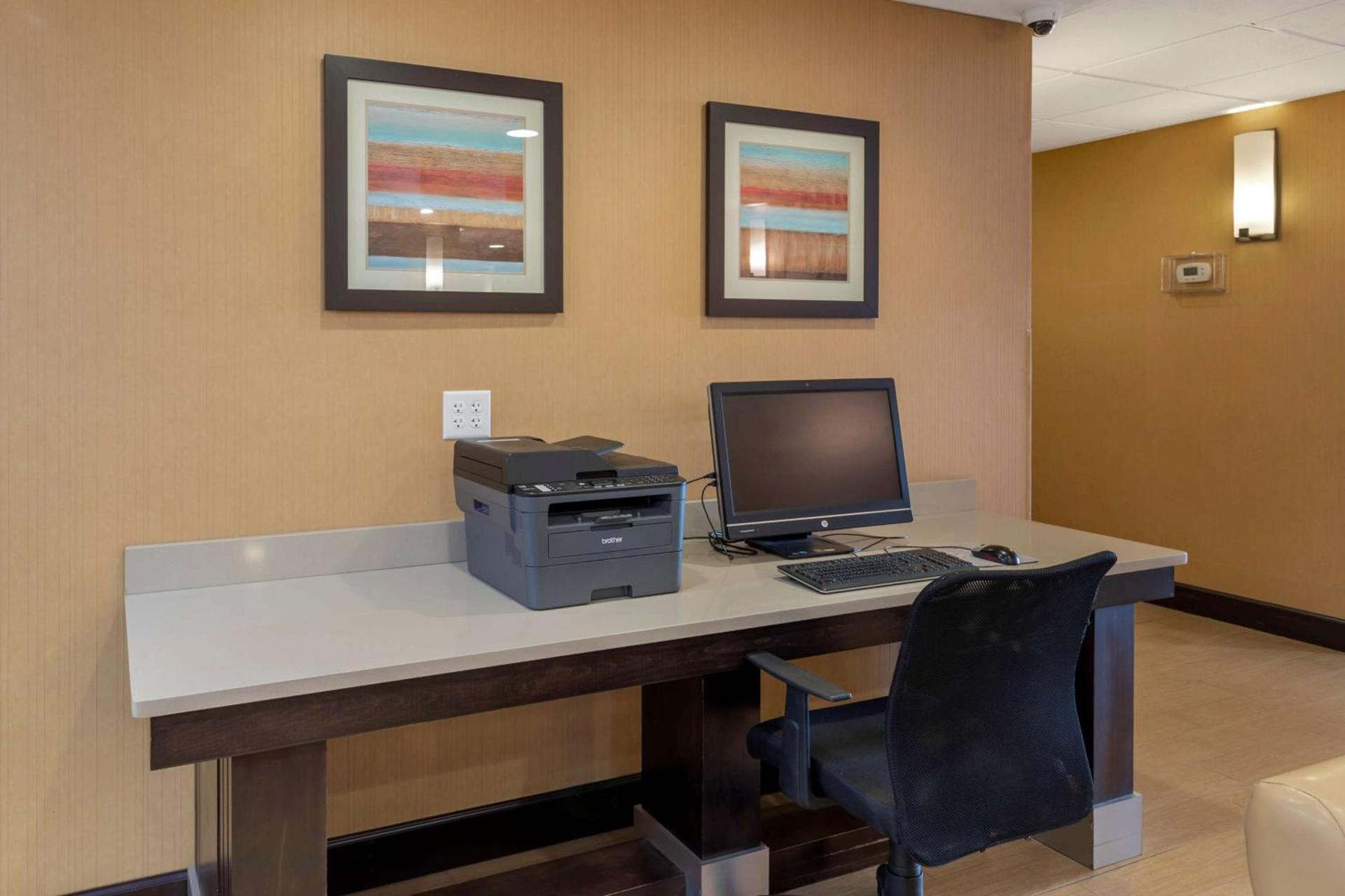 Best Western Plus Gadsden Hotel & Suites photo 15