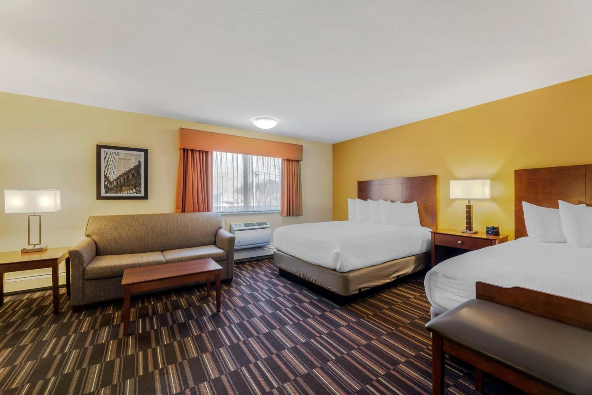 Best Western Falcon Plaza - Bowling Green photo 7