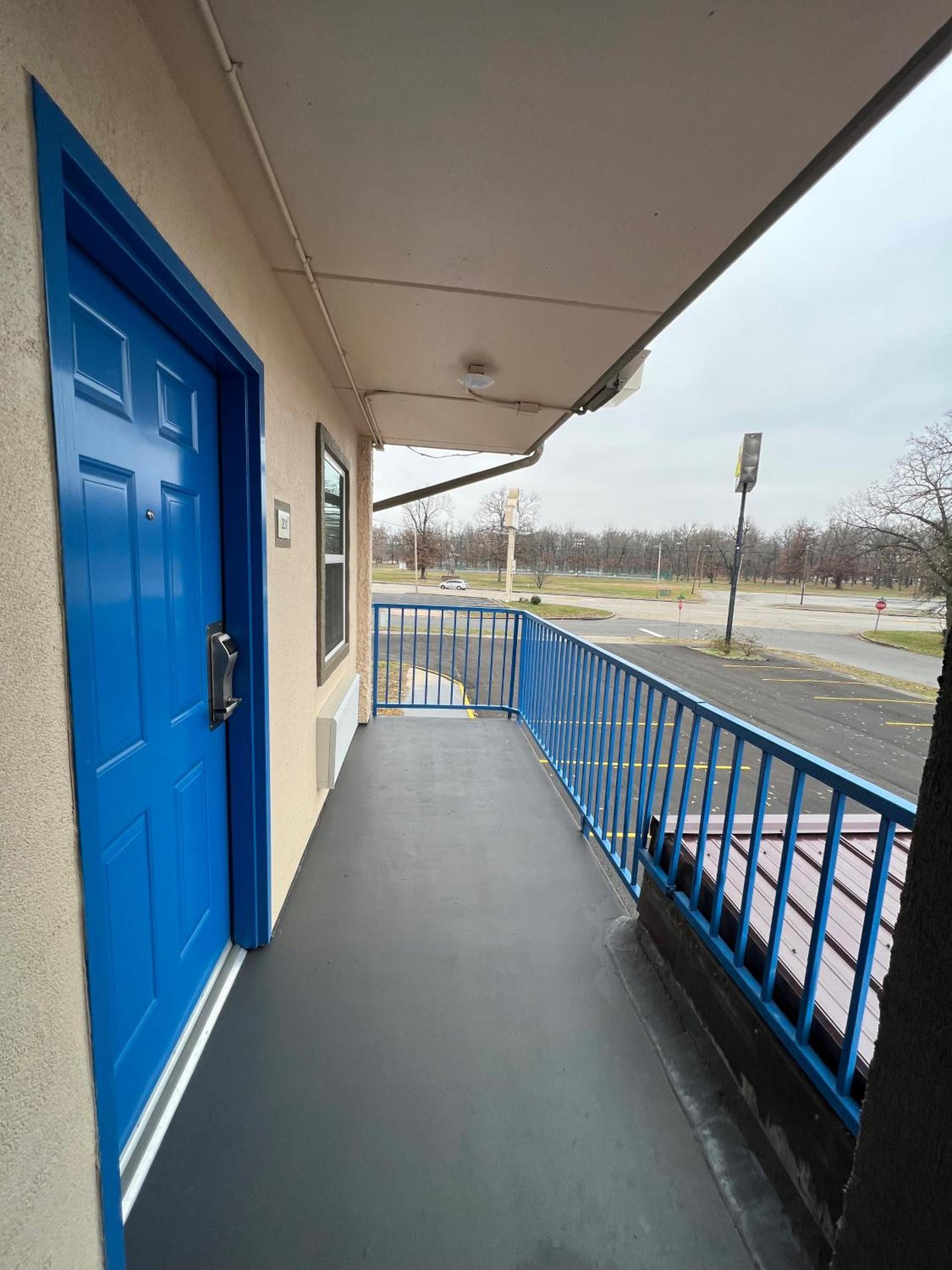 Super 8 by Wyndham Paducah I-24 Exit 4 photo 67