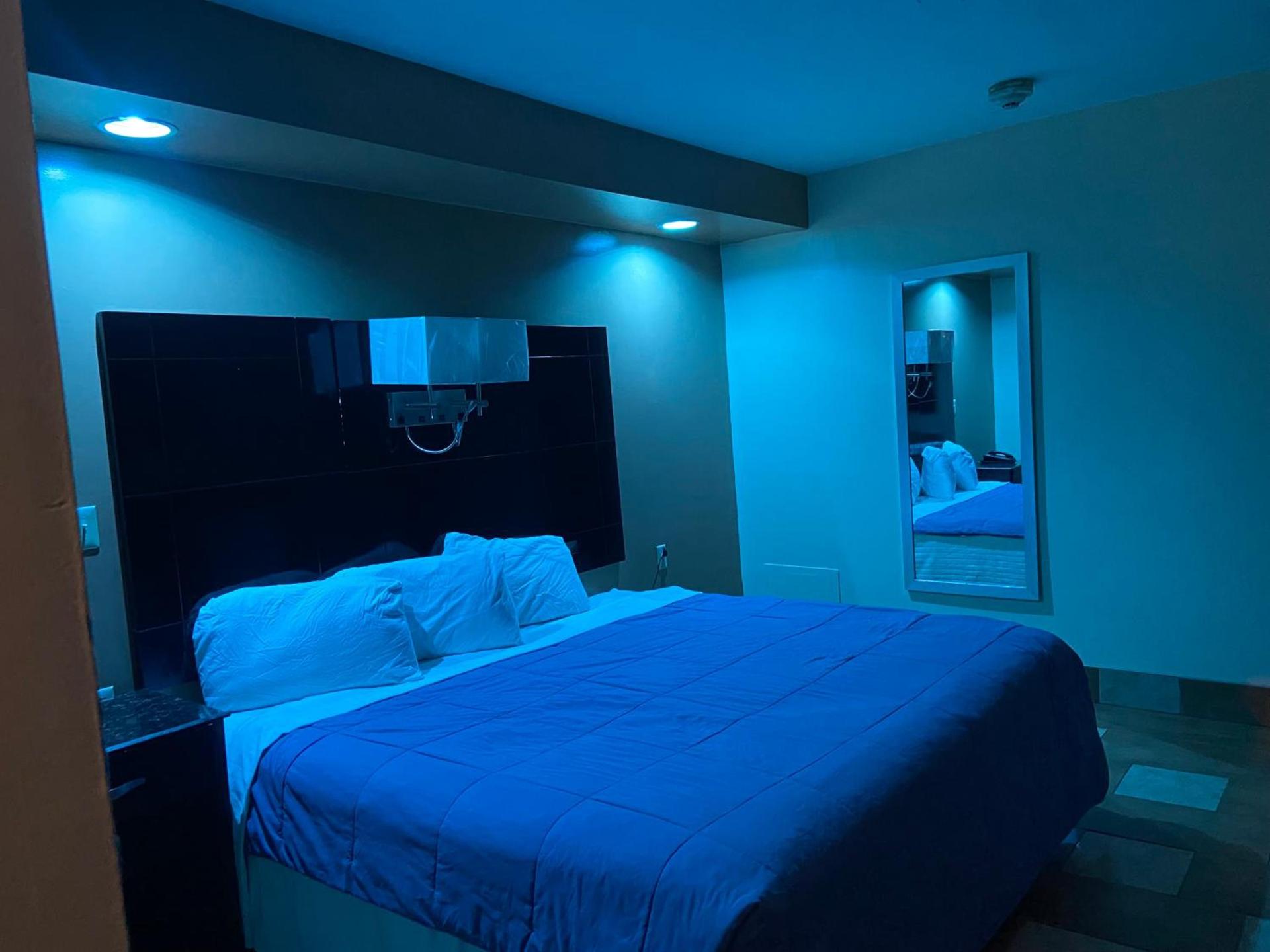 Circle Motor Lodge photo 46