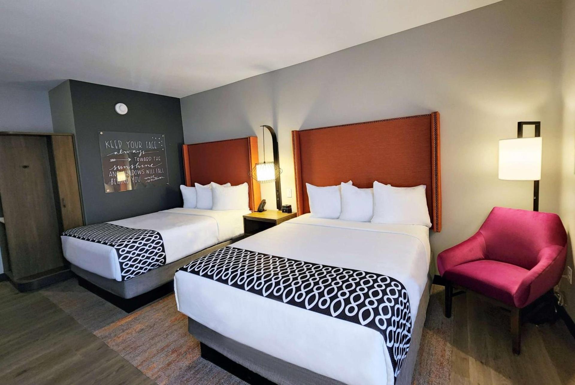 La Quinta Inn & Suites by Wyndham Pflugerville photo 24