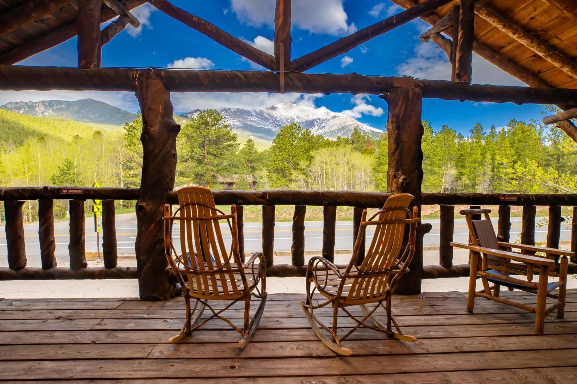 The Meeker Park Lodge photo 6