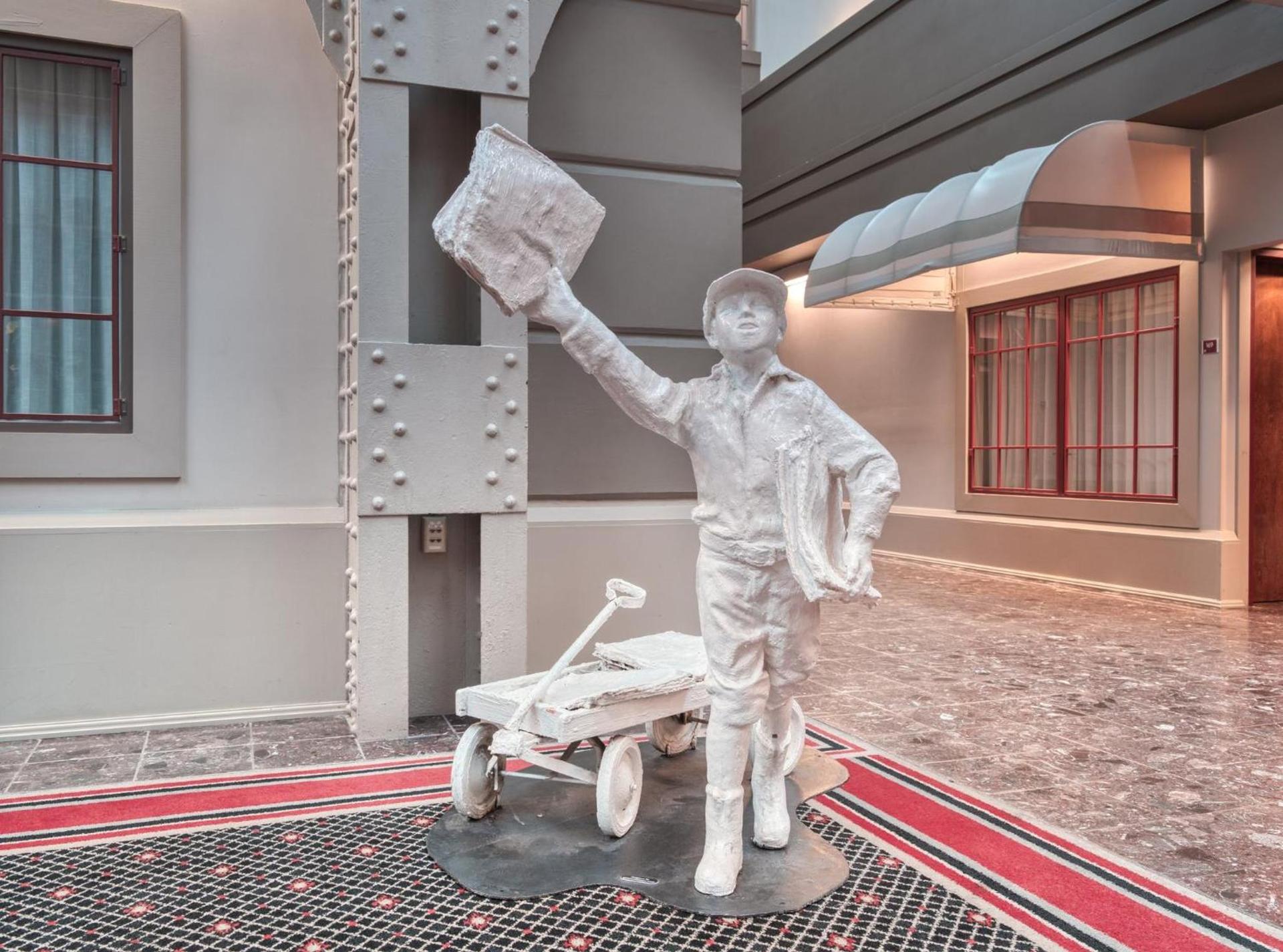 Crowne Plaza Indianapolis-Dwtn-Union Stn by IHG photo 38