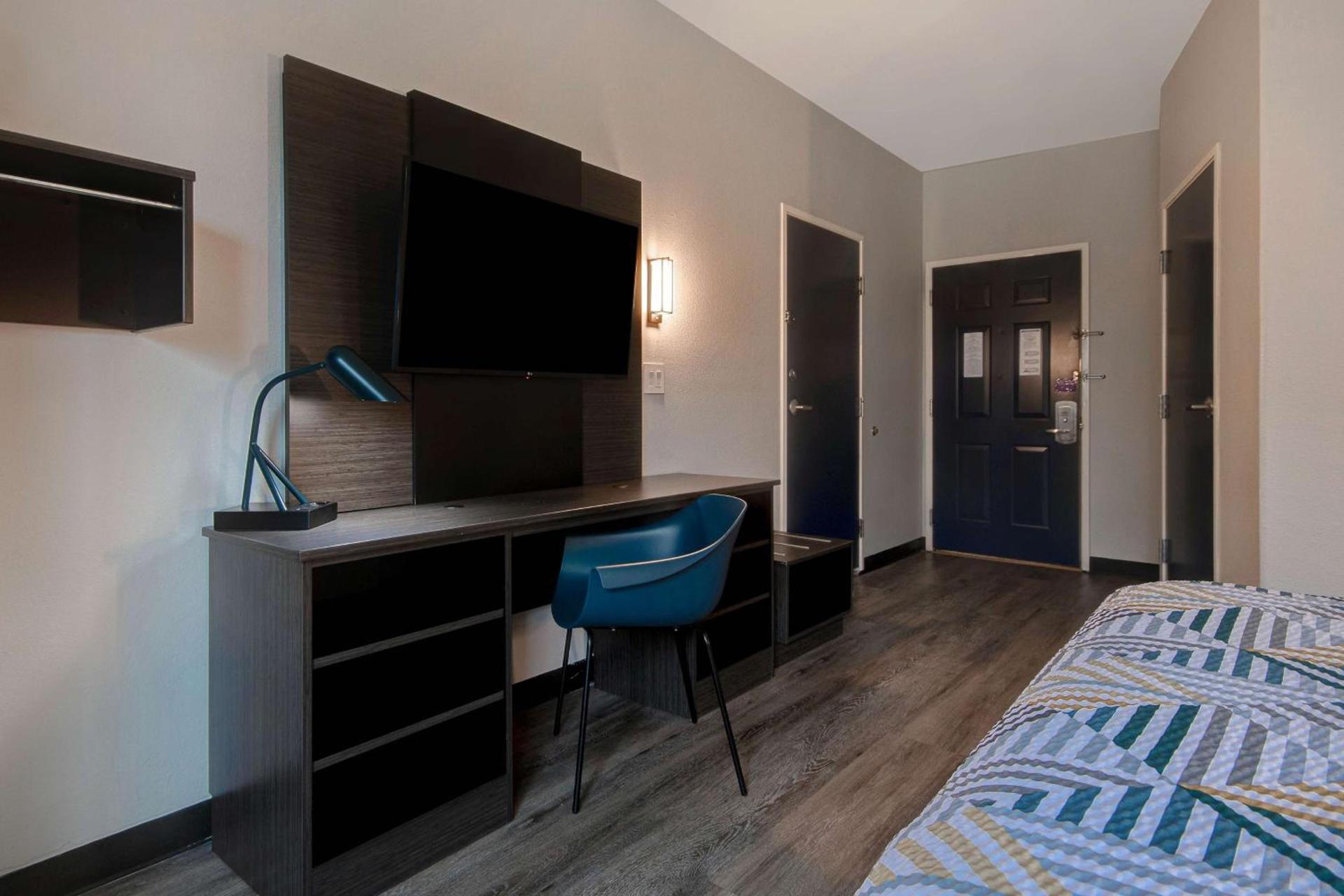 Motel 6-Pharr, TX photo 6