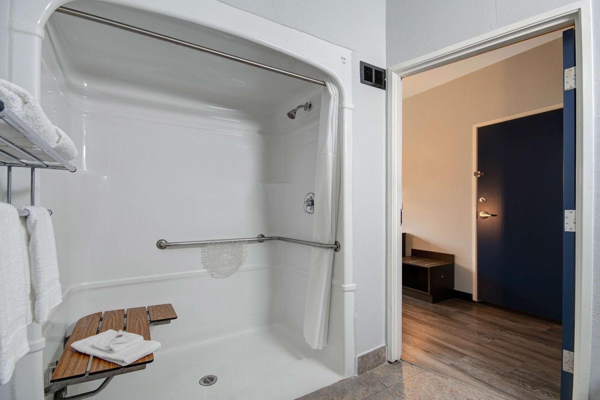 Motel 6-Pharr, TX photo 21