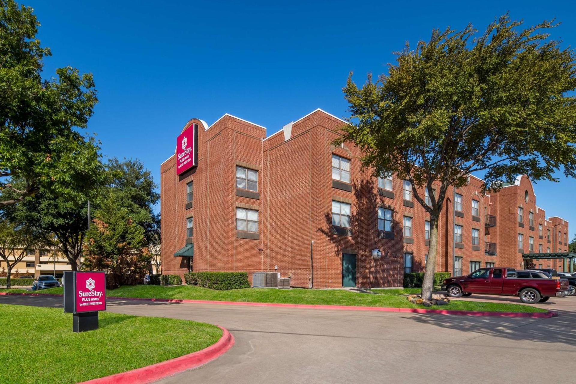 Comfort Suites Plano East - Richardson photo 29