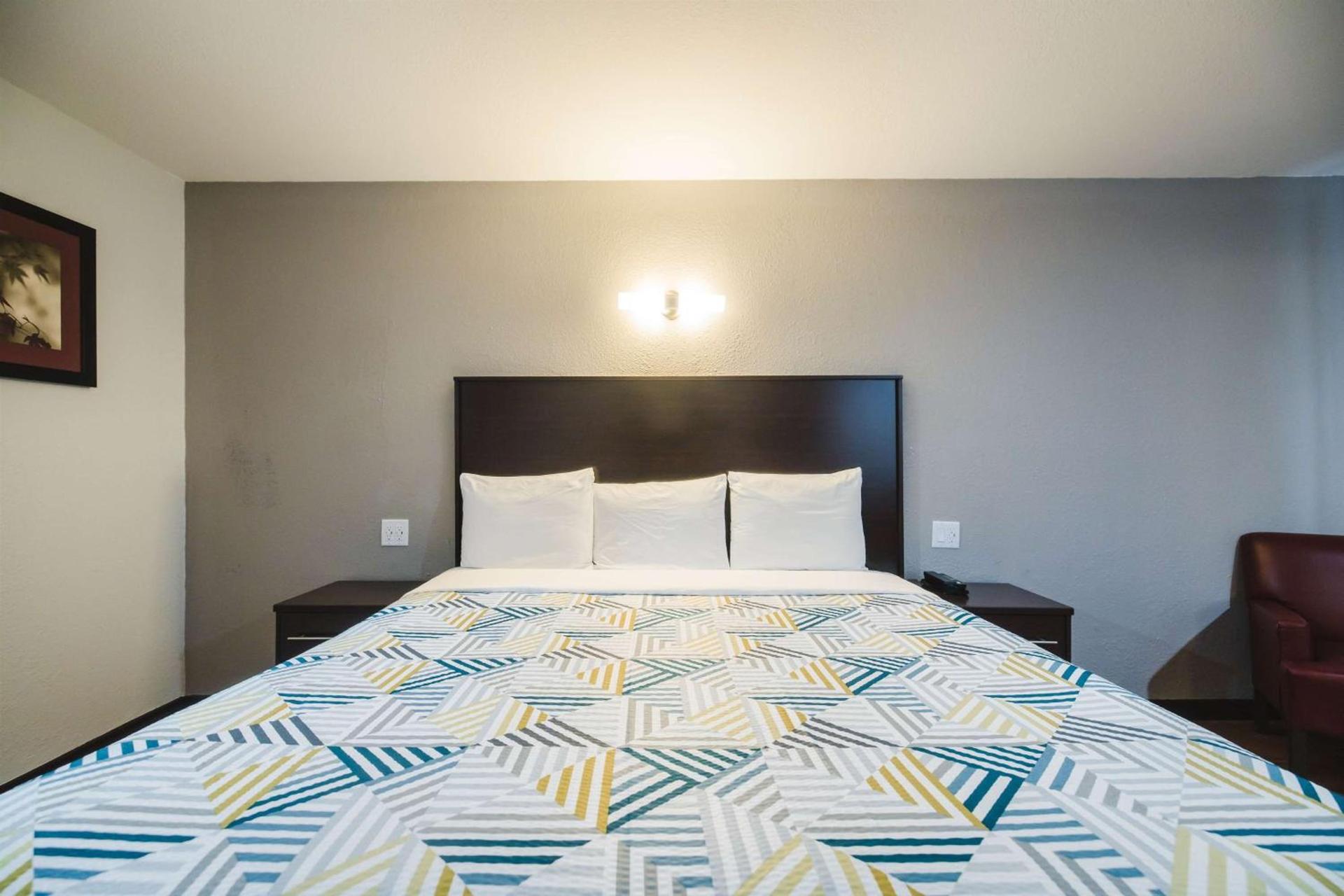 SureStay by Best Western Channelview-Baytown West photo 4