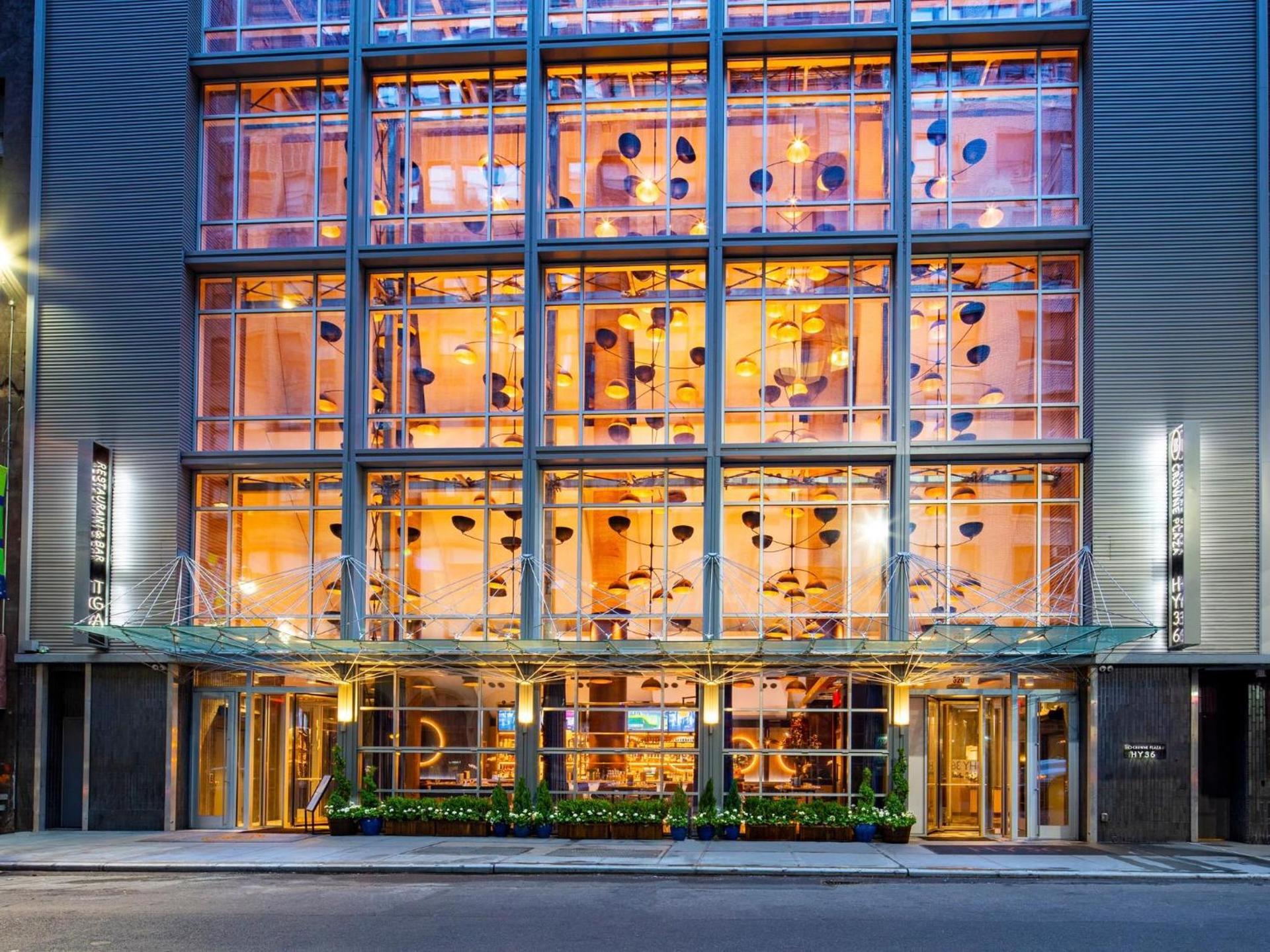 Crowne Plaza HY36 Midtown Manhattan by IHG photo 1