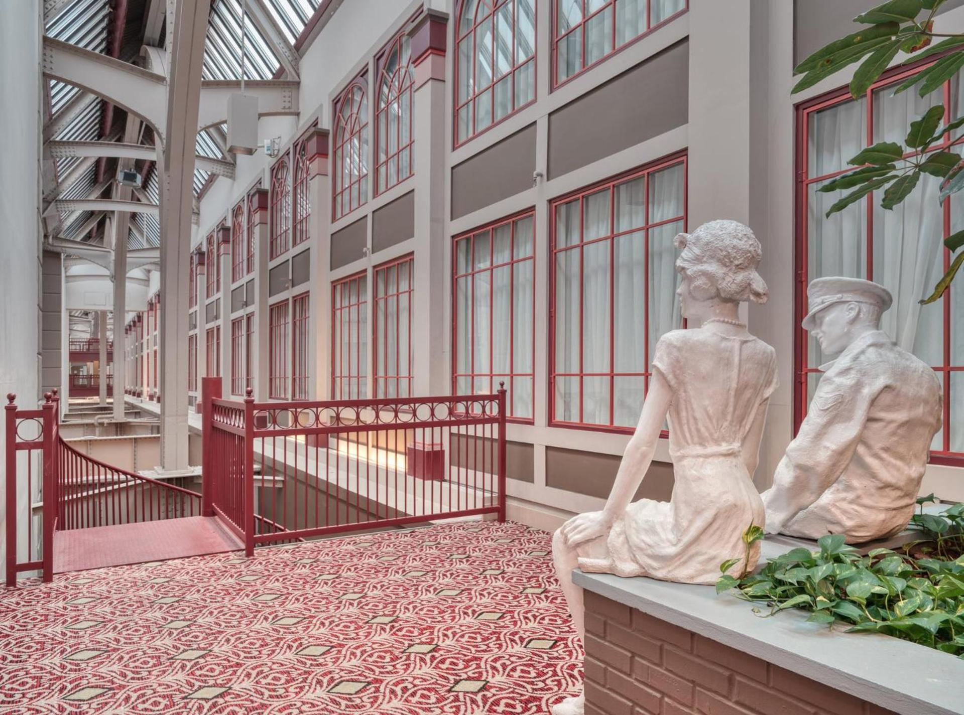 Crowne Plaza Indianapolis-Dwtn-Union Stn by IHG photo 31