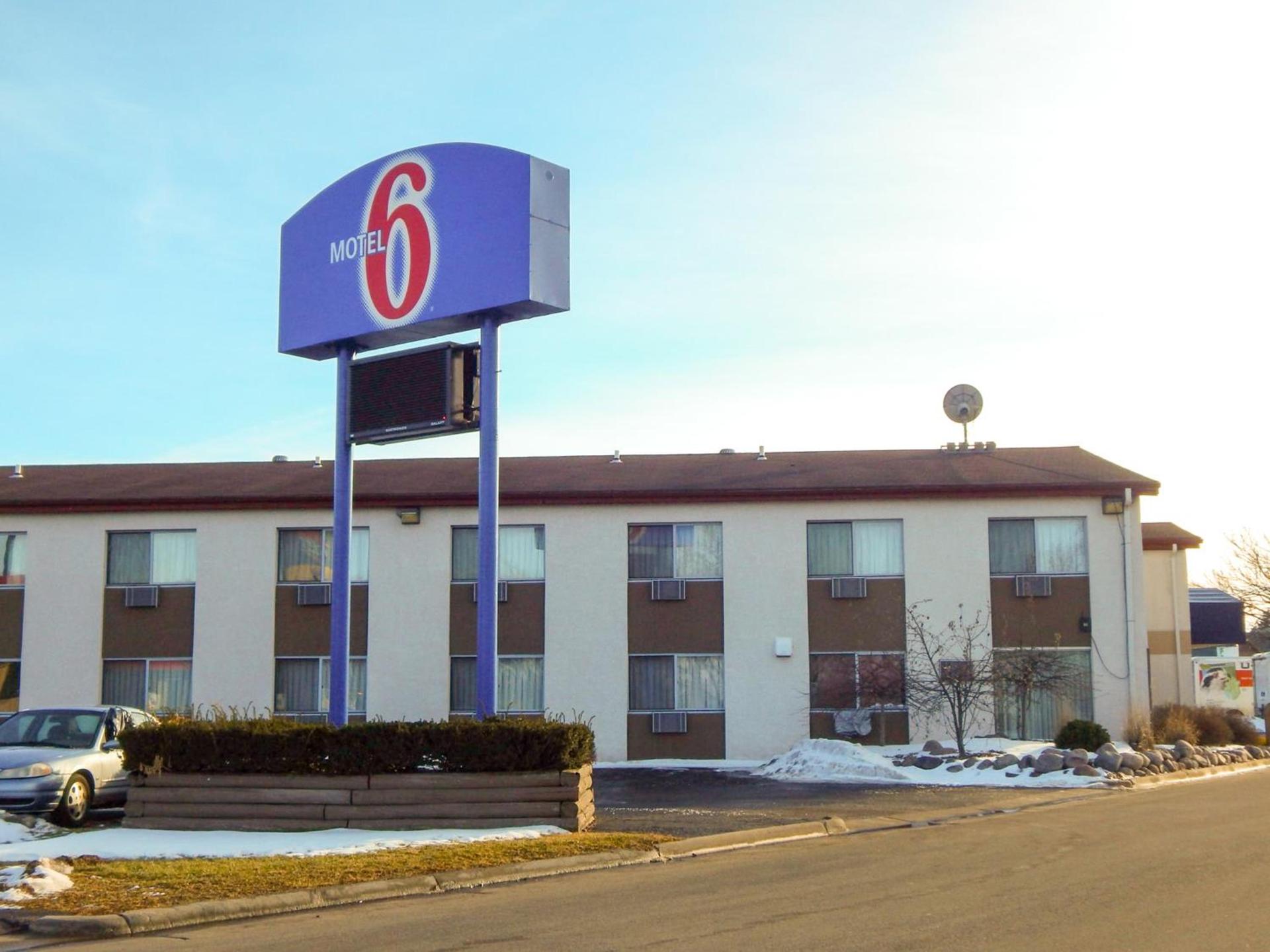 Days Inn by Wyndham La Crosse photo 28