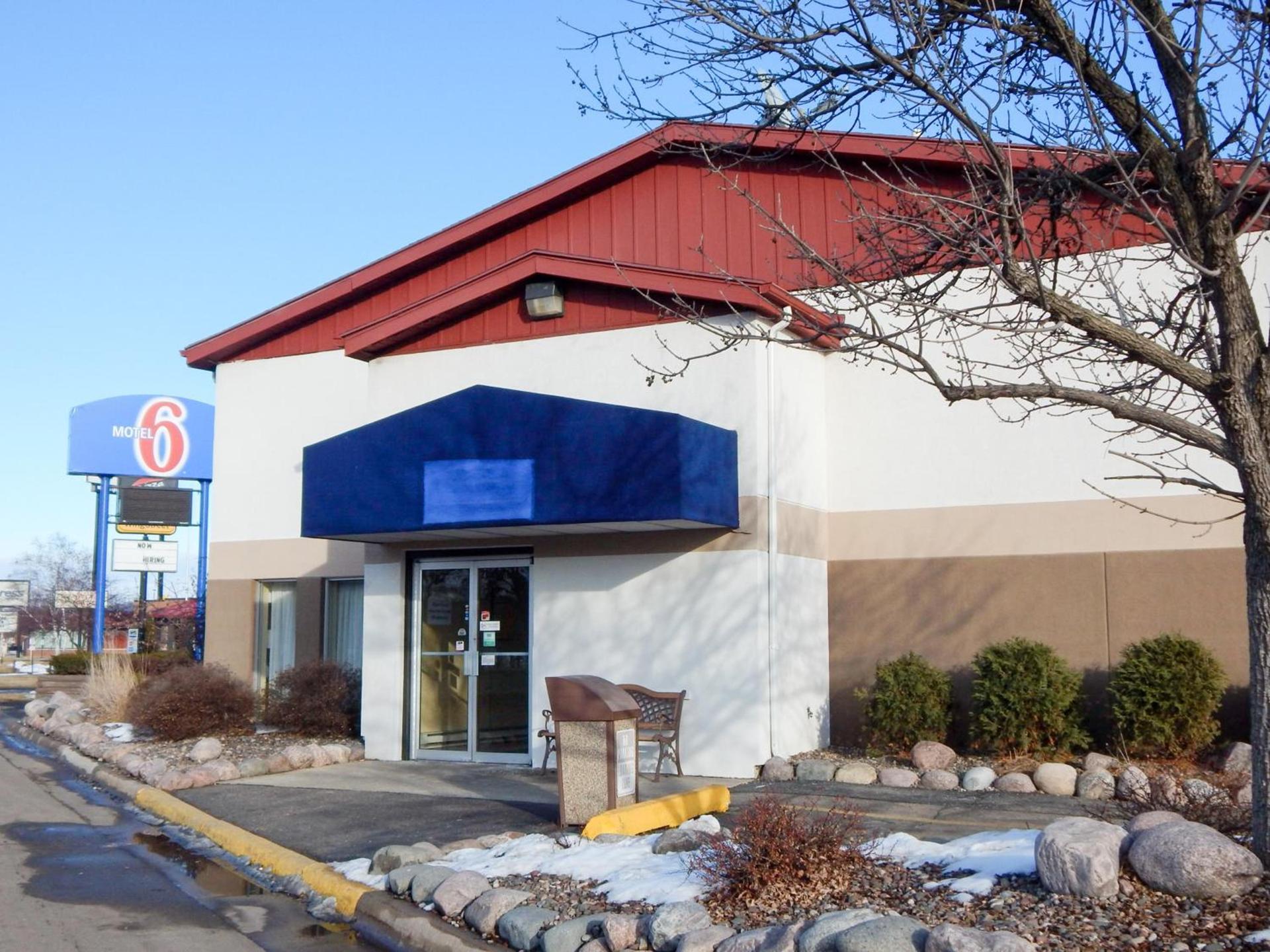 Days Inn by Wyndham La Crosse photo 27