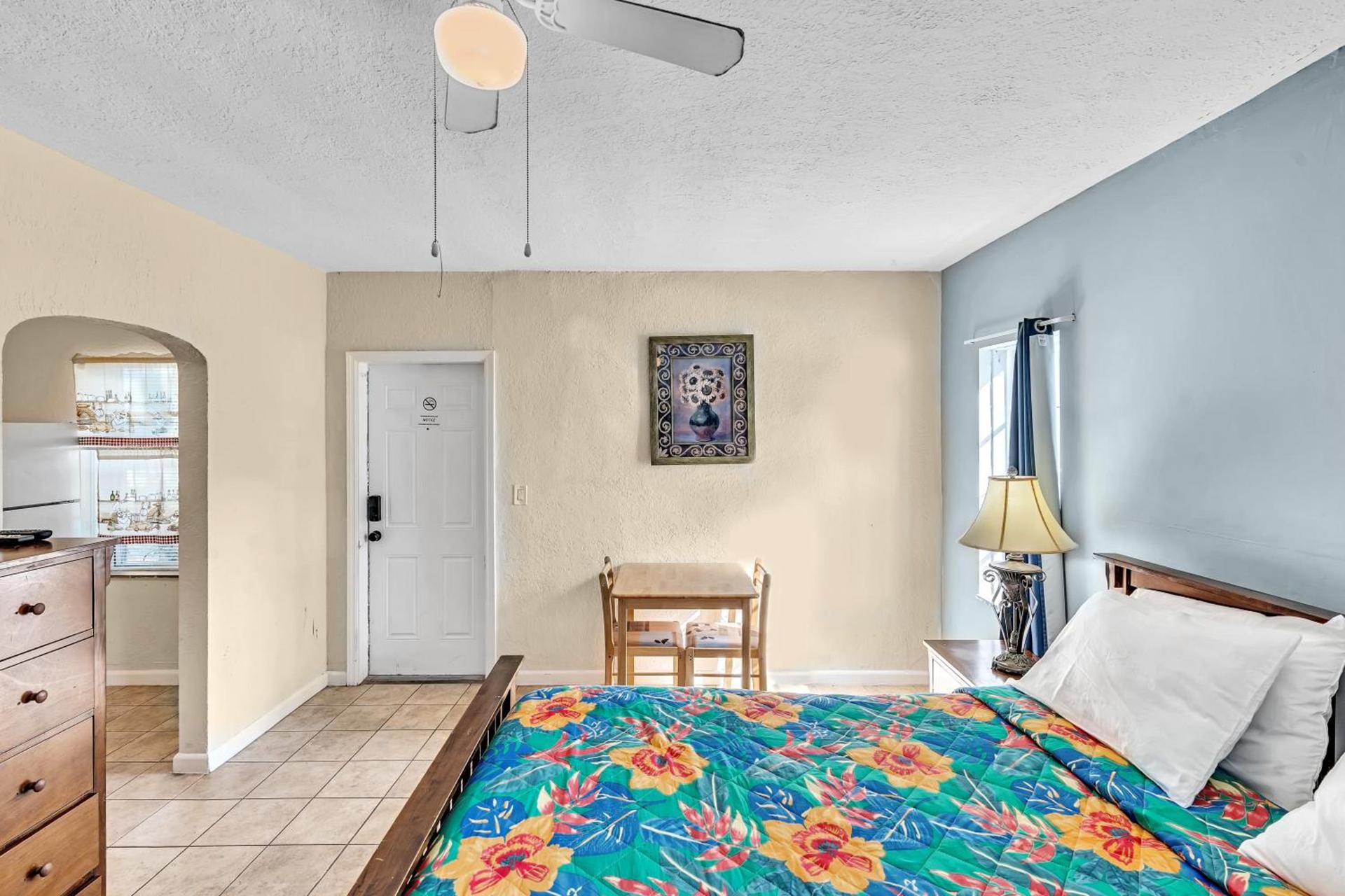 Charter House photo 24