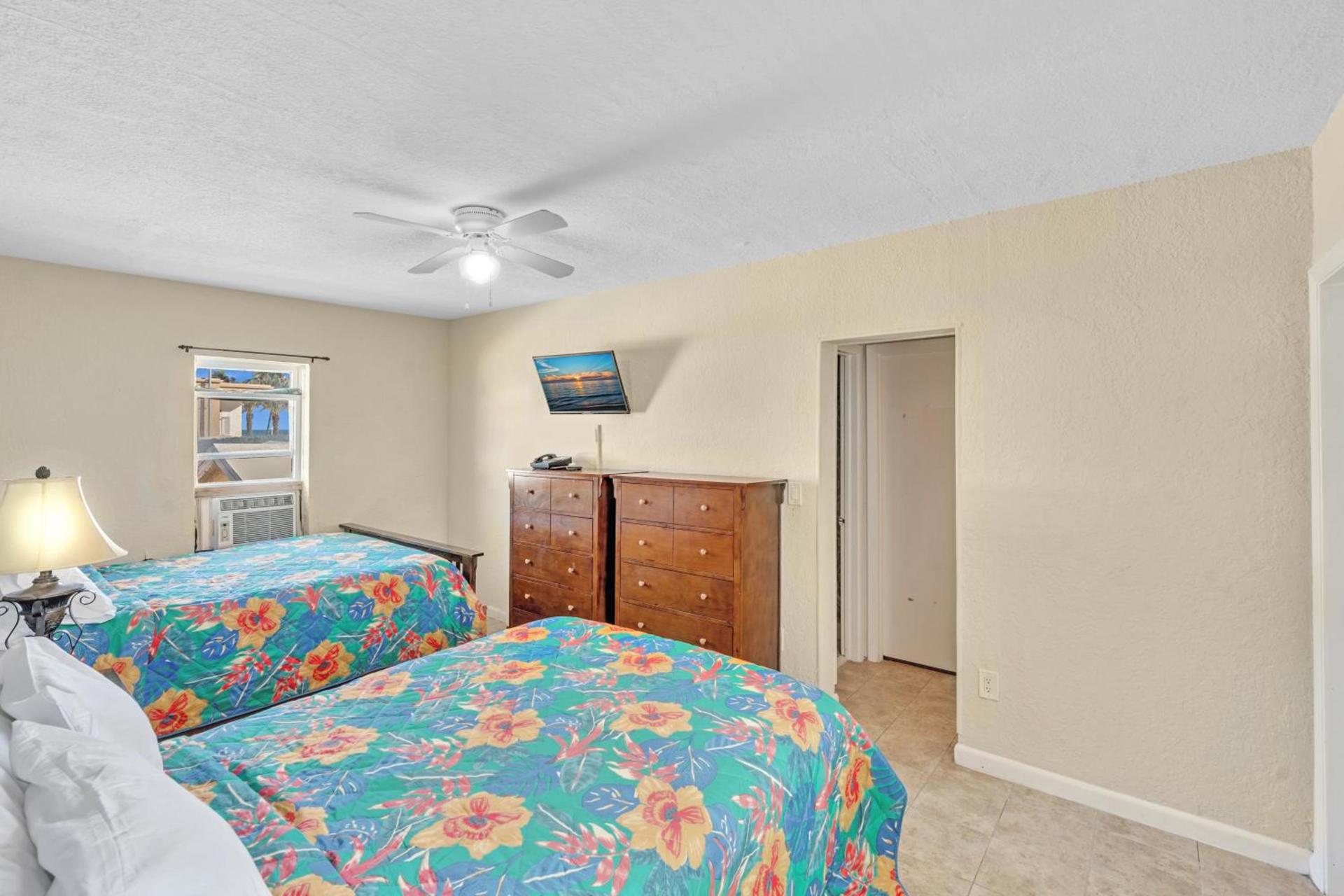 Charter House photo 28